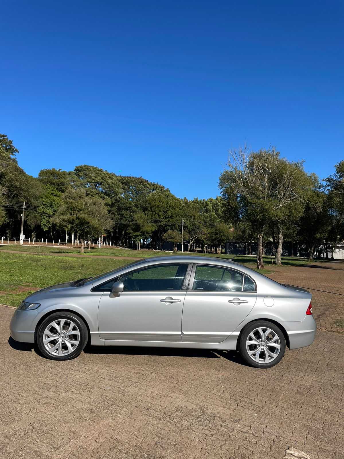 CIVIC LXS 1.8 FLEX AUT.