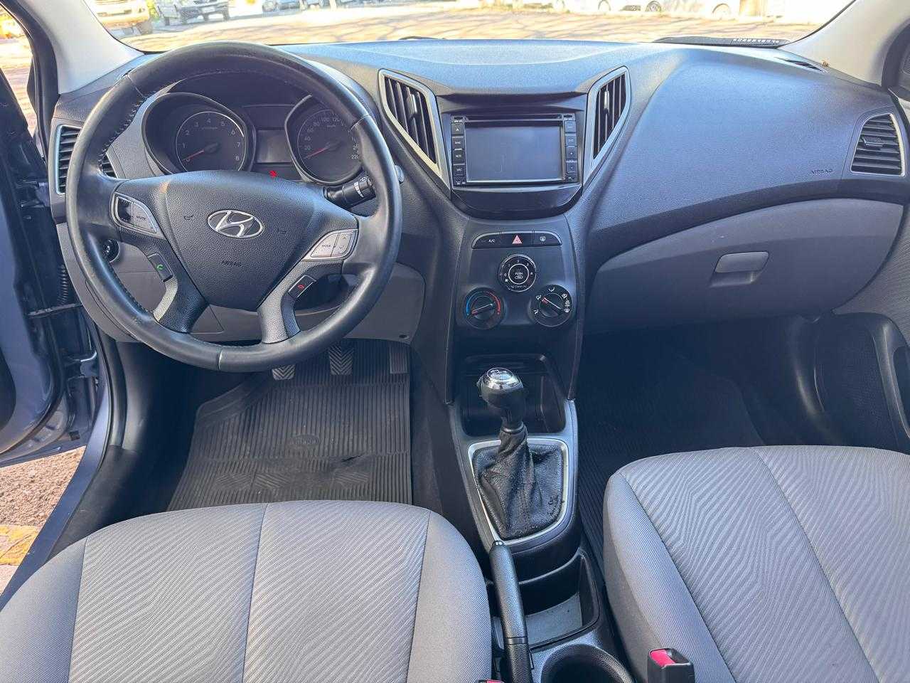 HB20 1.6 PREM FLEX SEDAN