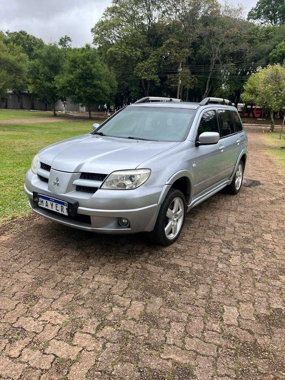 AIRTREK 2.4 4X4 AUT.