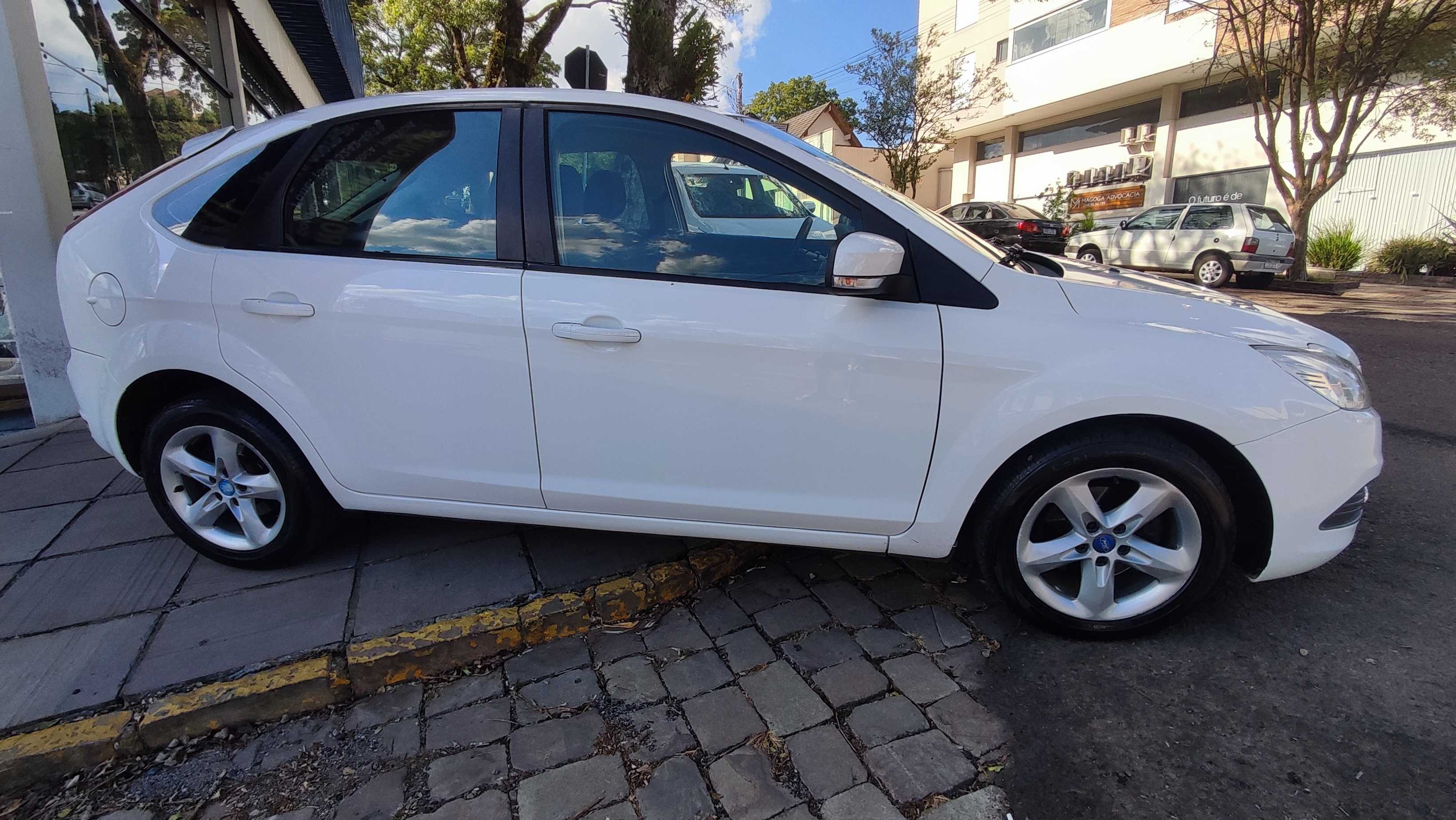 FOCUS HC 1,6 FLEX MANUAL