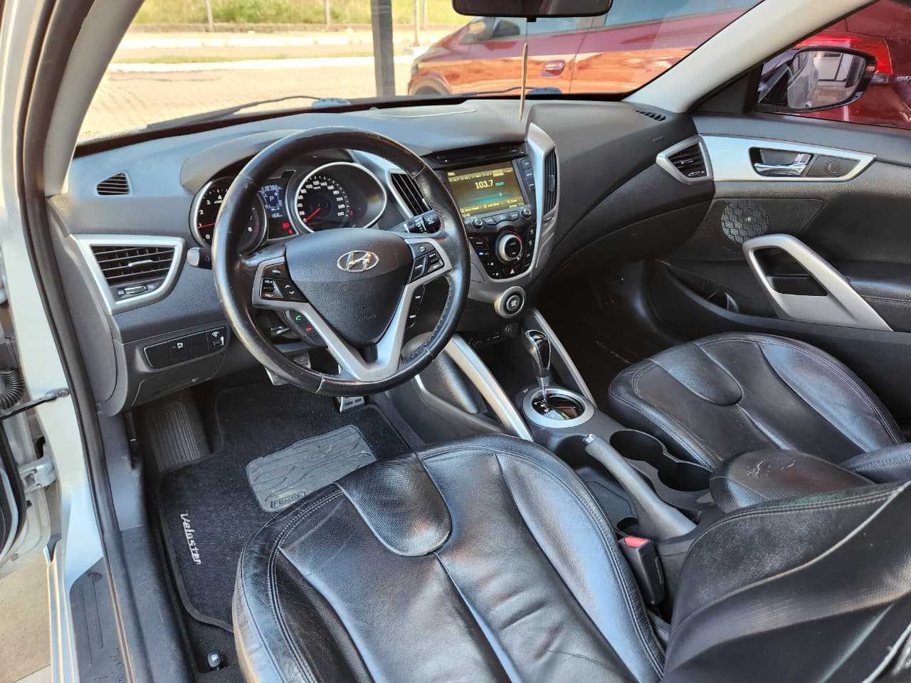 VELOSTER 1.6 AUT C/TETO