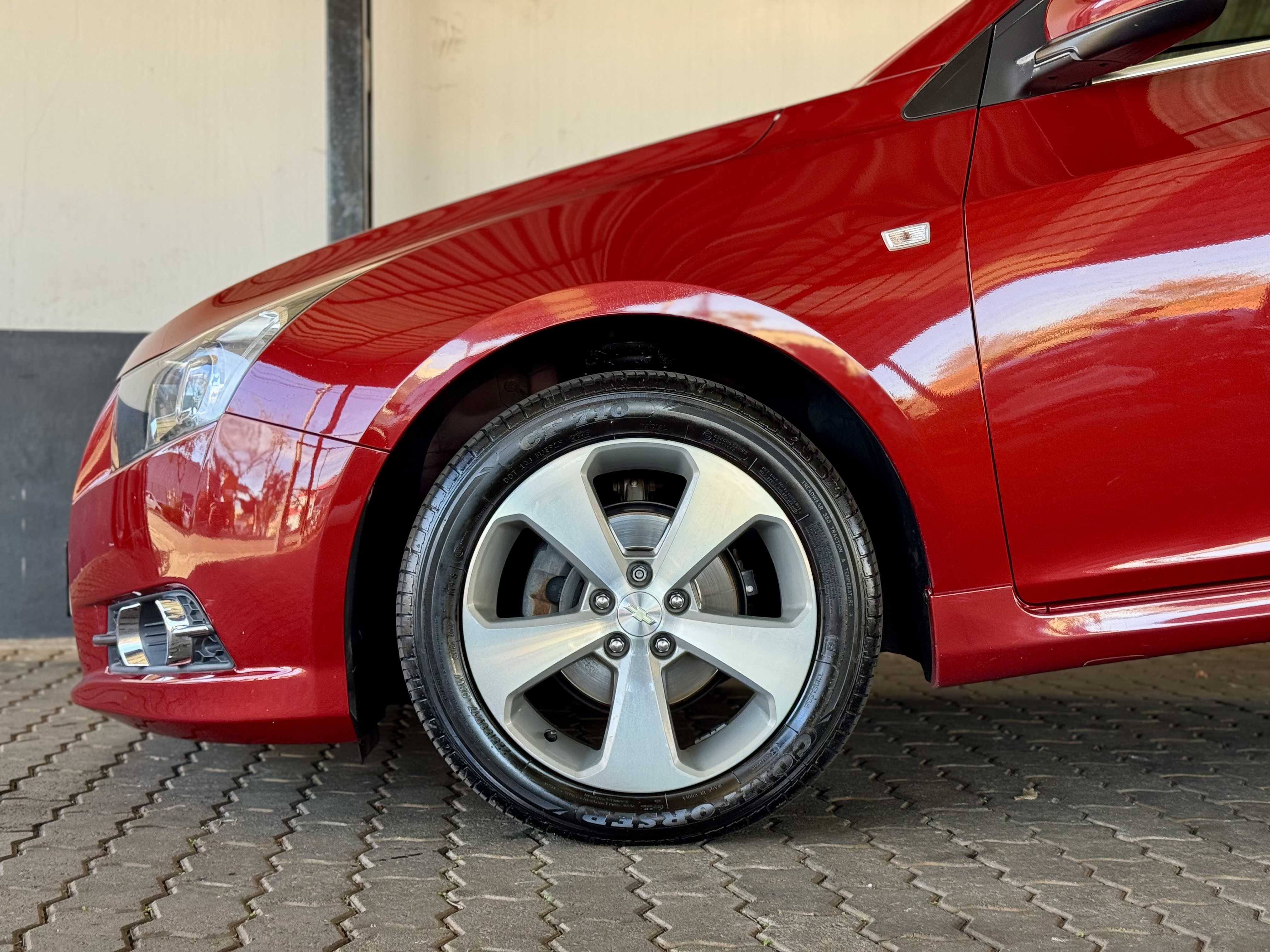 CRUZE LT SPORT6
