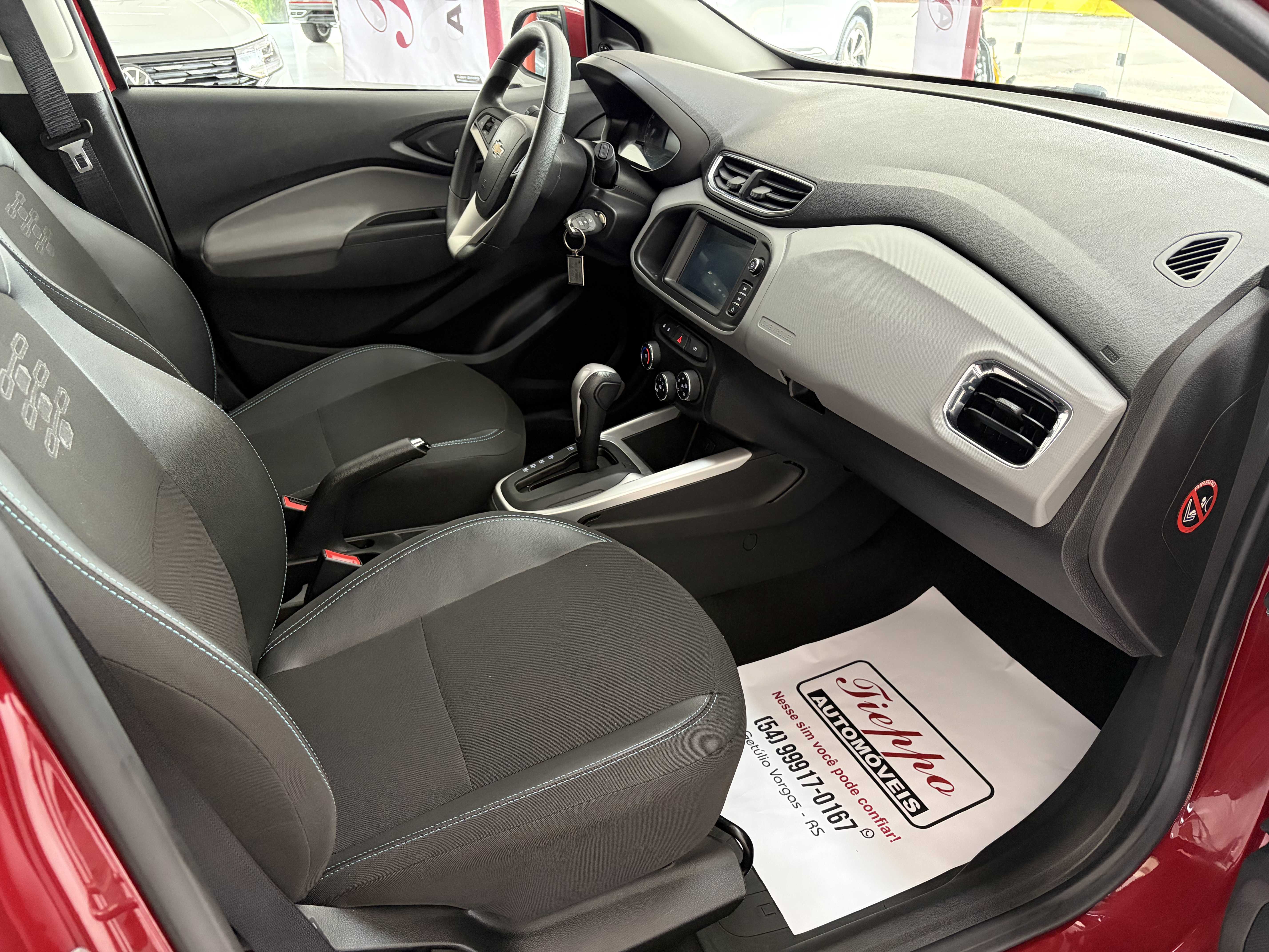 ONIX HATCH LT 1.4 AT
