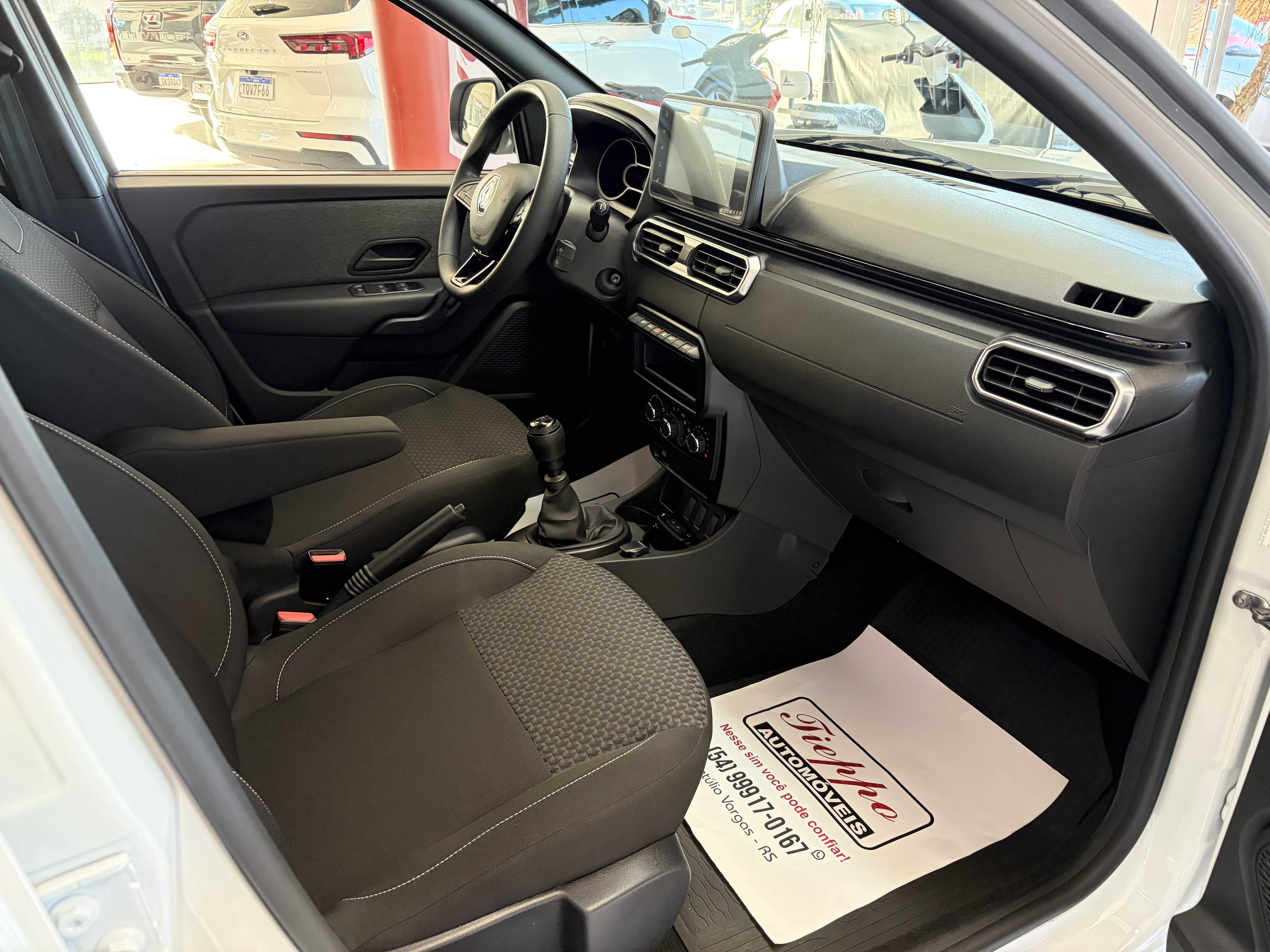 OROCH INTENSE 1.6 MEC. 6.000KM