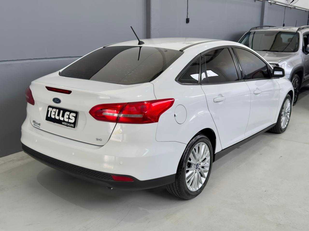 FOCUS SEDAN SE 2.0 AT