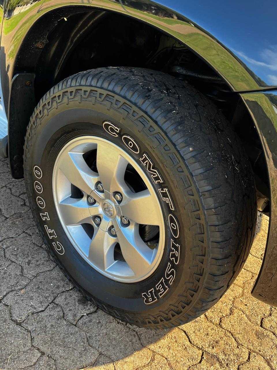 HILUX CD 4X2 SRV