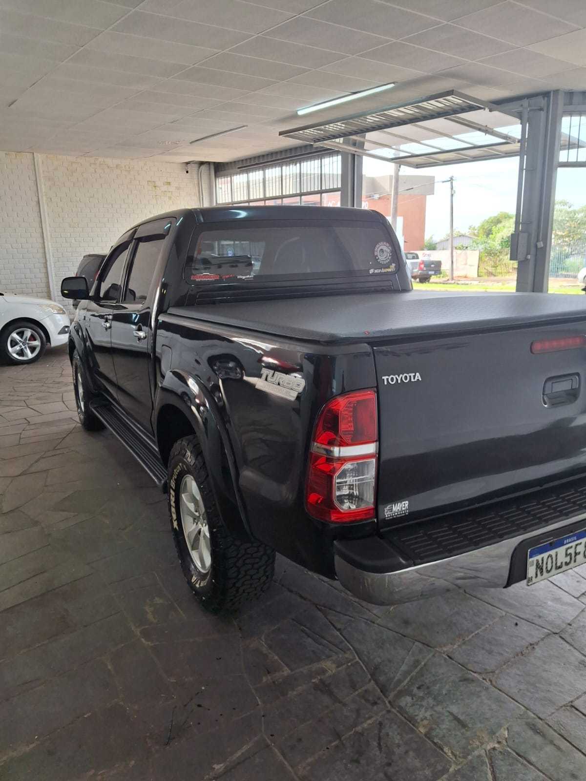 HILUX CD SRV 3.0 4X2