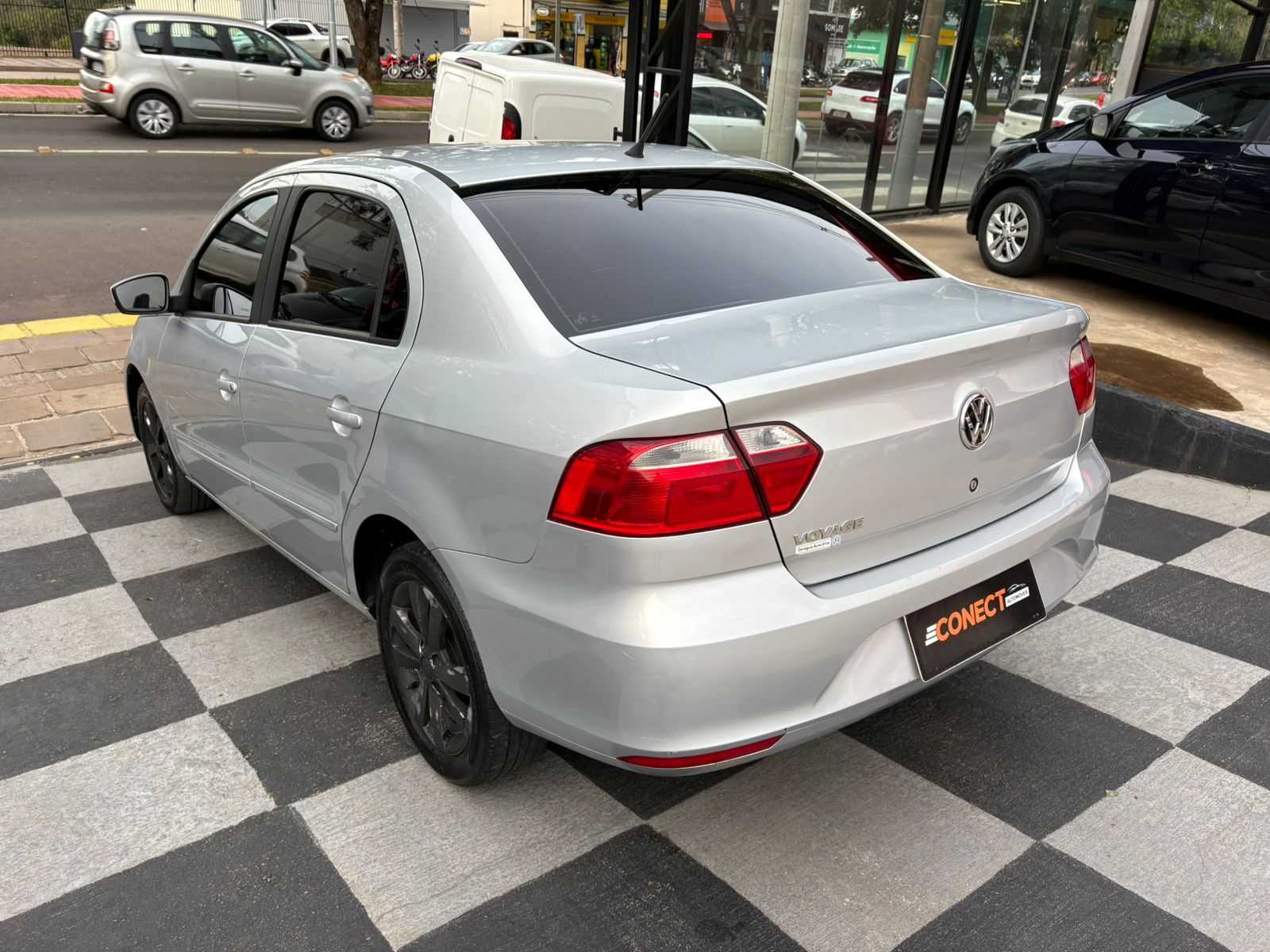 VOYAGE TRENDLINE 1.0 COMPLETO