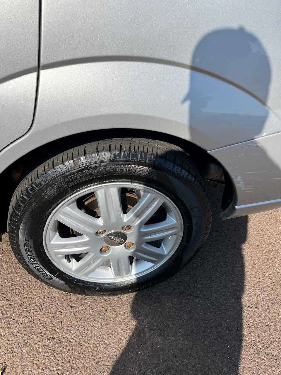 FOCUS GUIA SEDAN 2.0