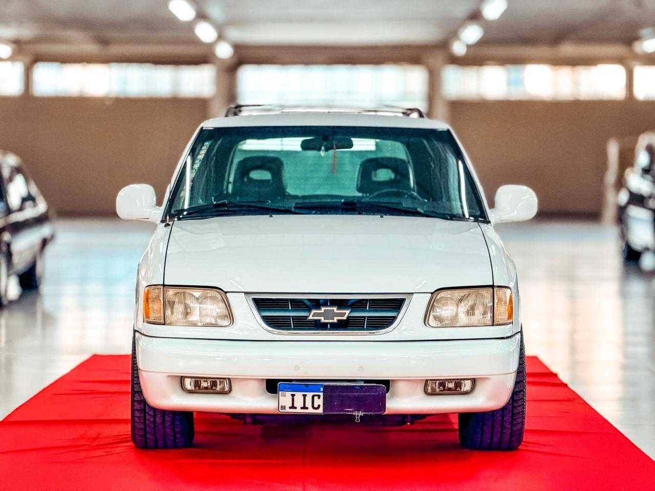 BLAZER 4.3 DXL EXECUTIVE V6 MT