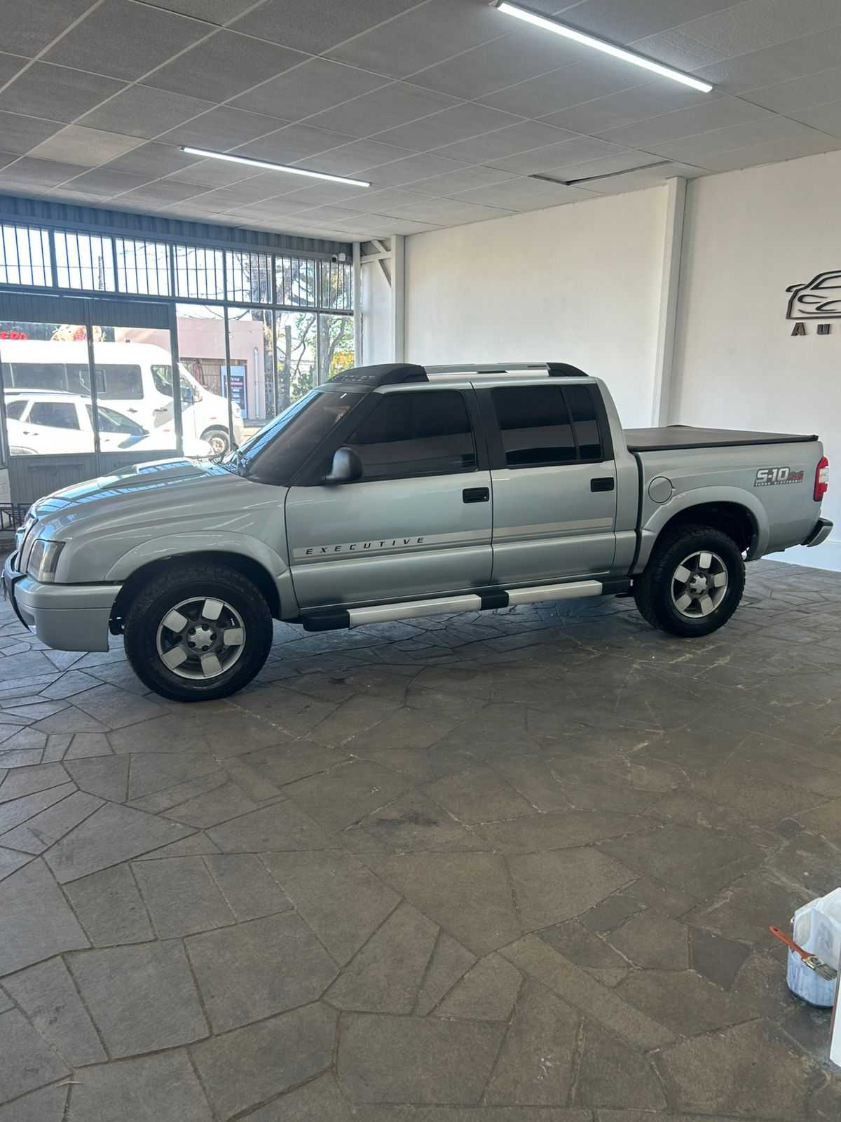 S10 EXECUTIVE 2.8 CD