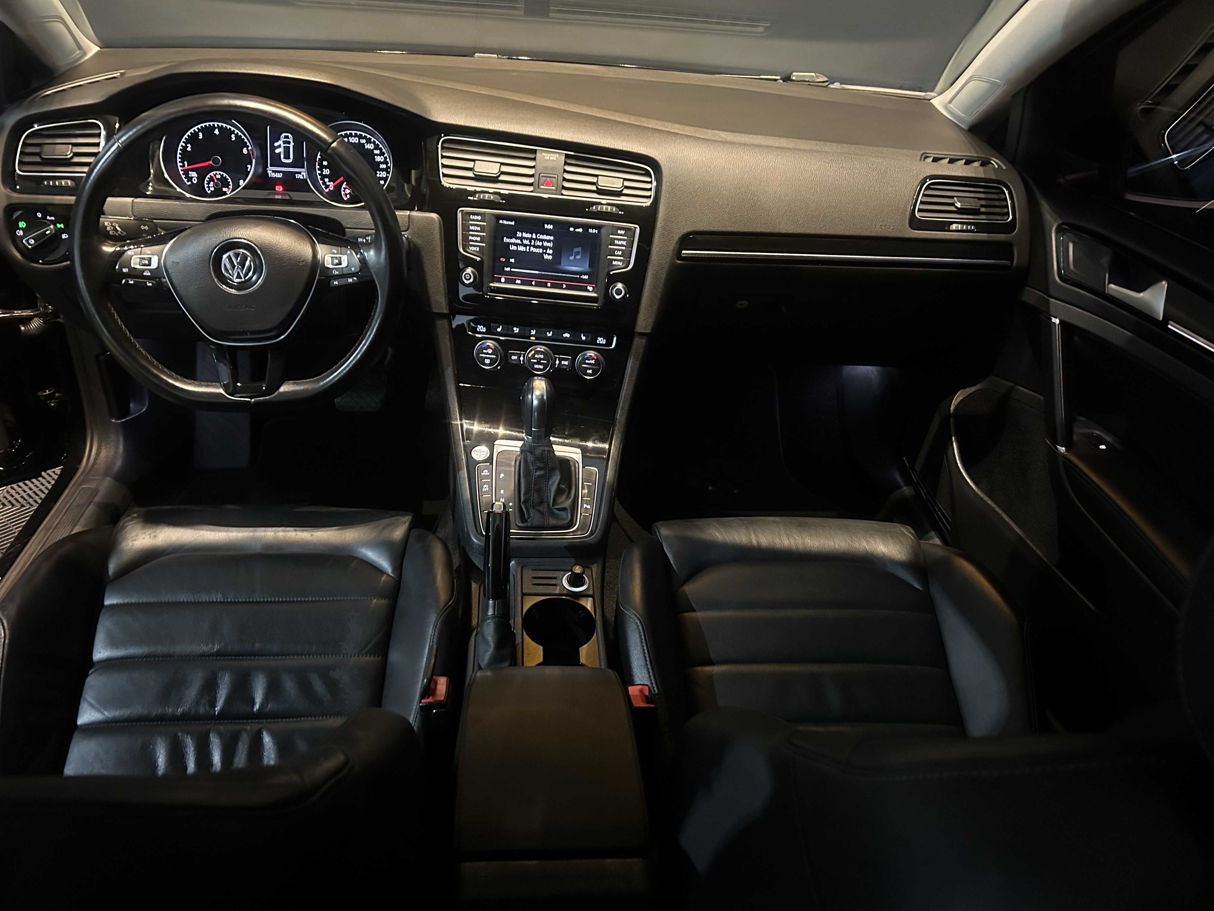 GOLF VARIANT HIGHLINE