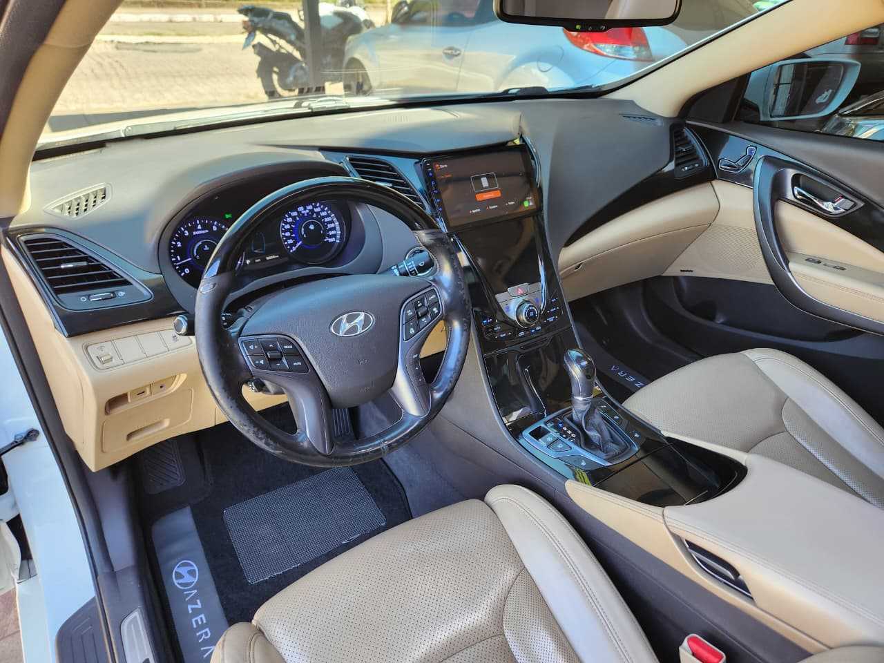 AZERA 3.0 V6 C/TETO