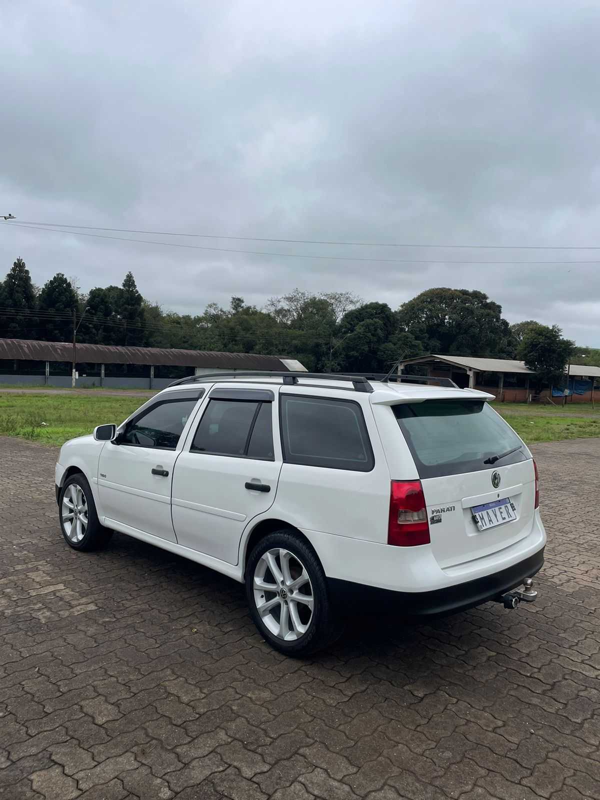 PARATI TITAN 1.6 MI 4P