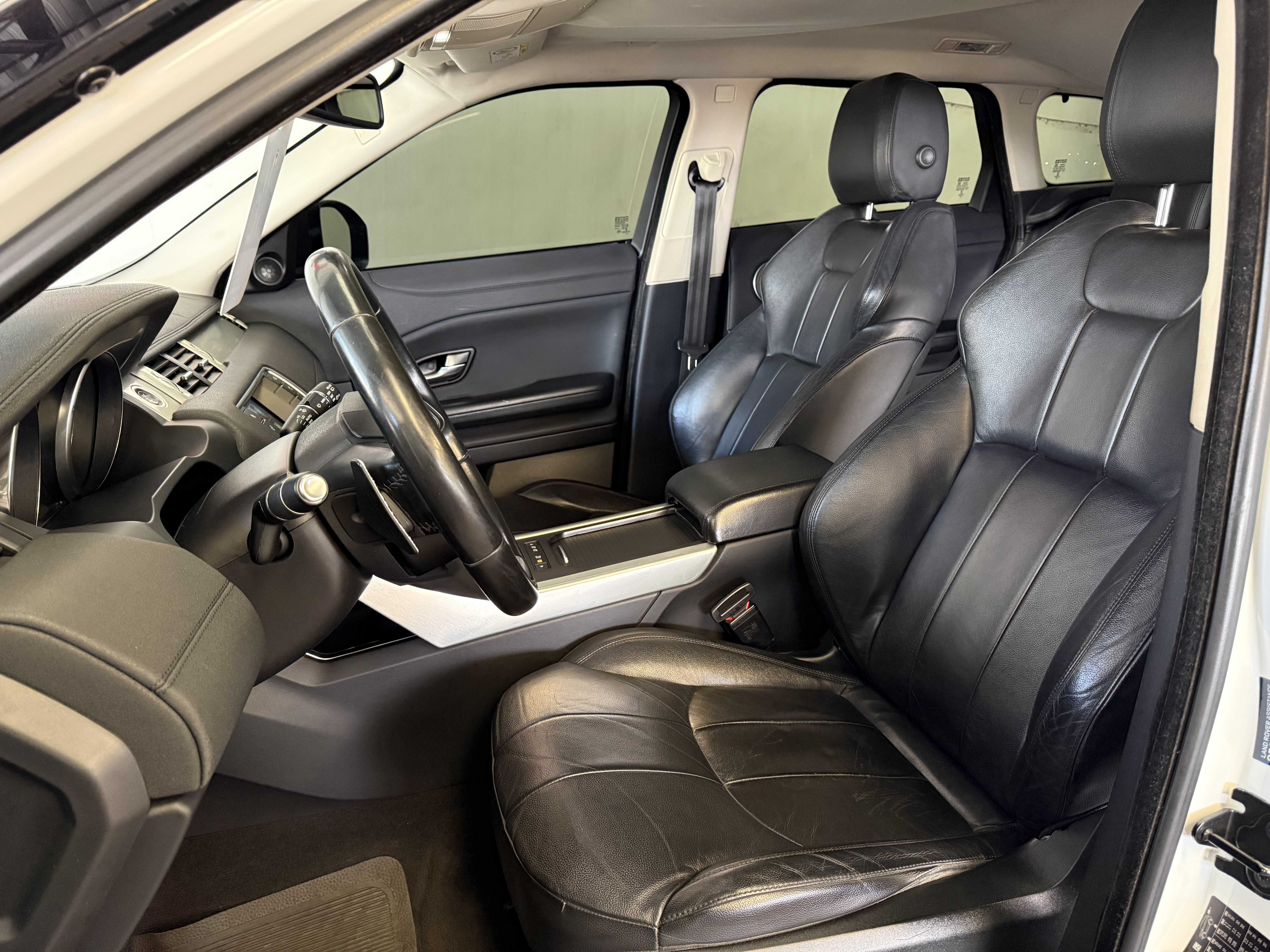 LAND ROVER EVOQUE SE