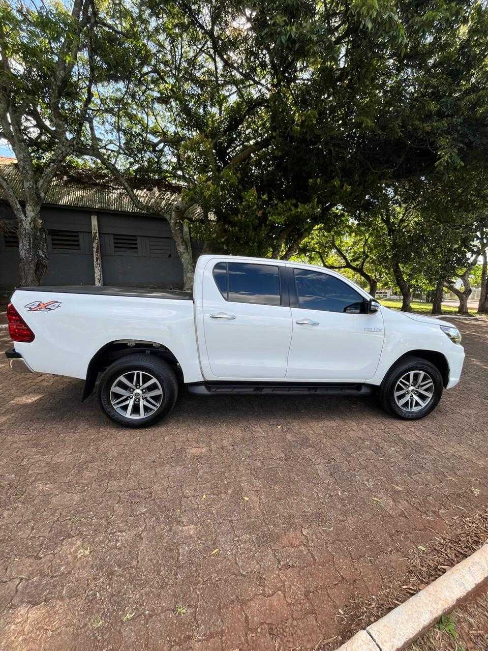 HILUX CD SRV 2.8 4X4