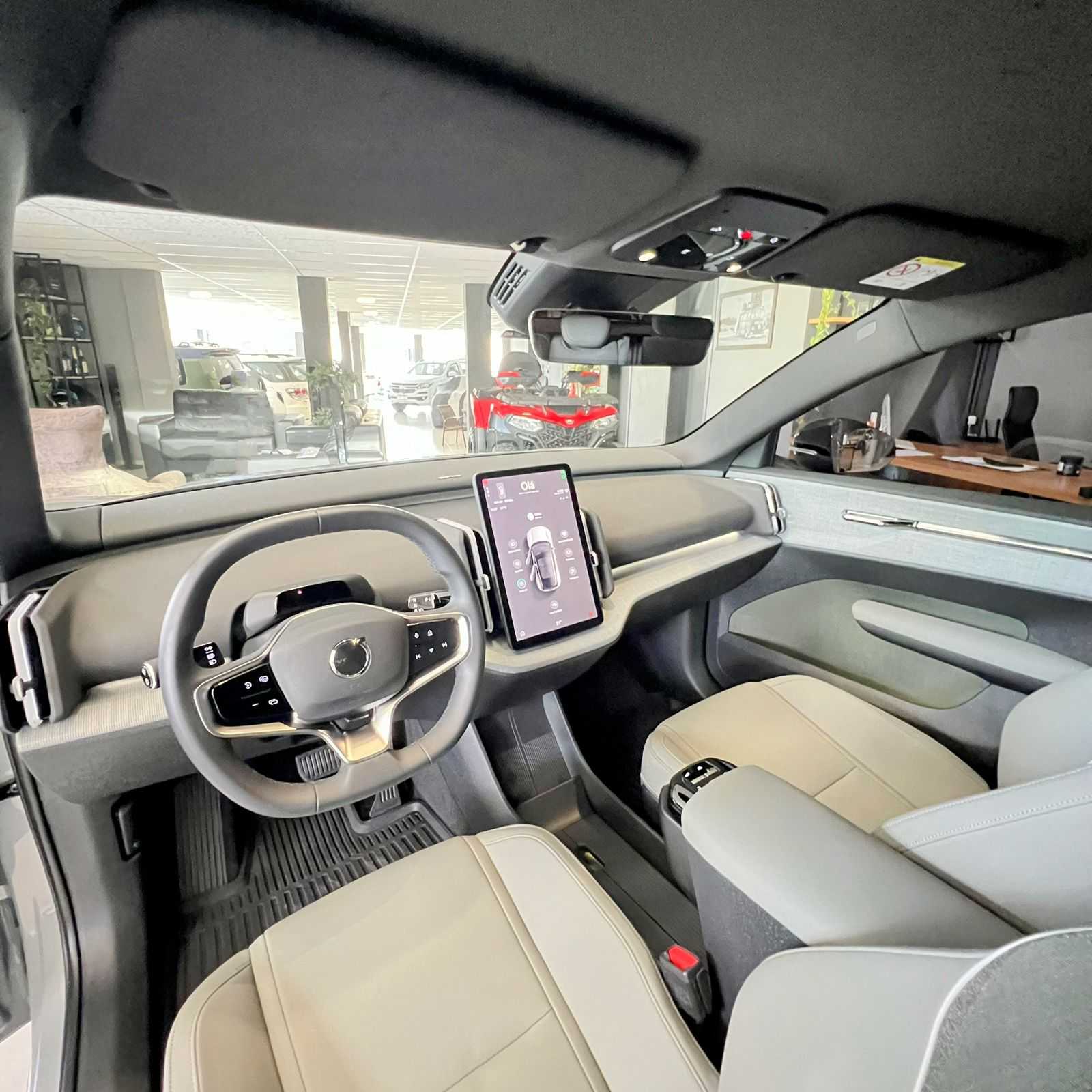 EX30 E60 PLUS ELETRICO