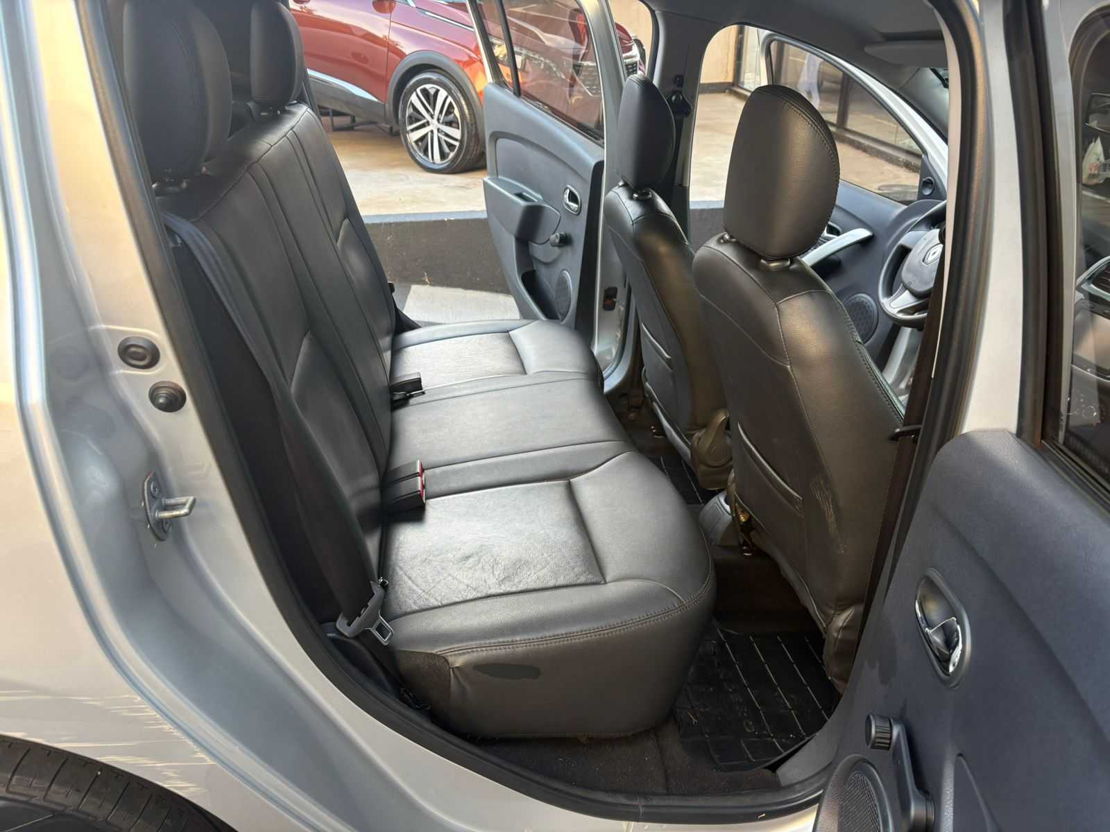 SANDERO  1.6 8V COMPLETO