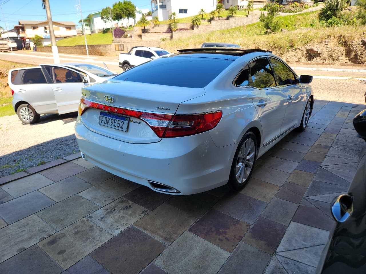 AZERA 3.0 V6 C/TETO