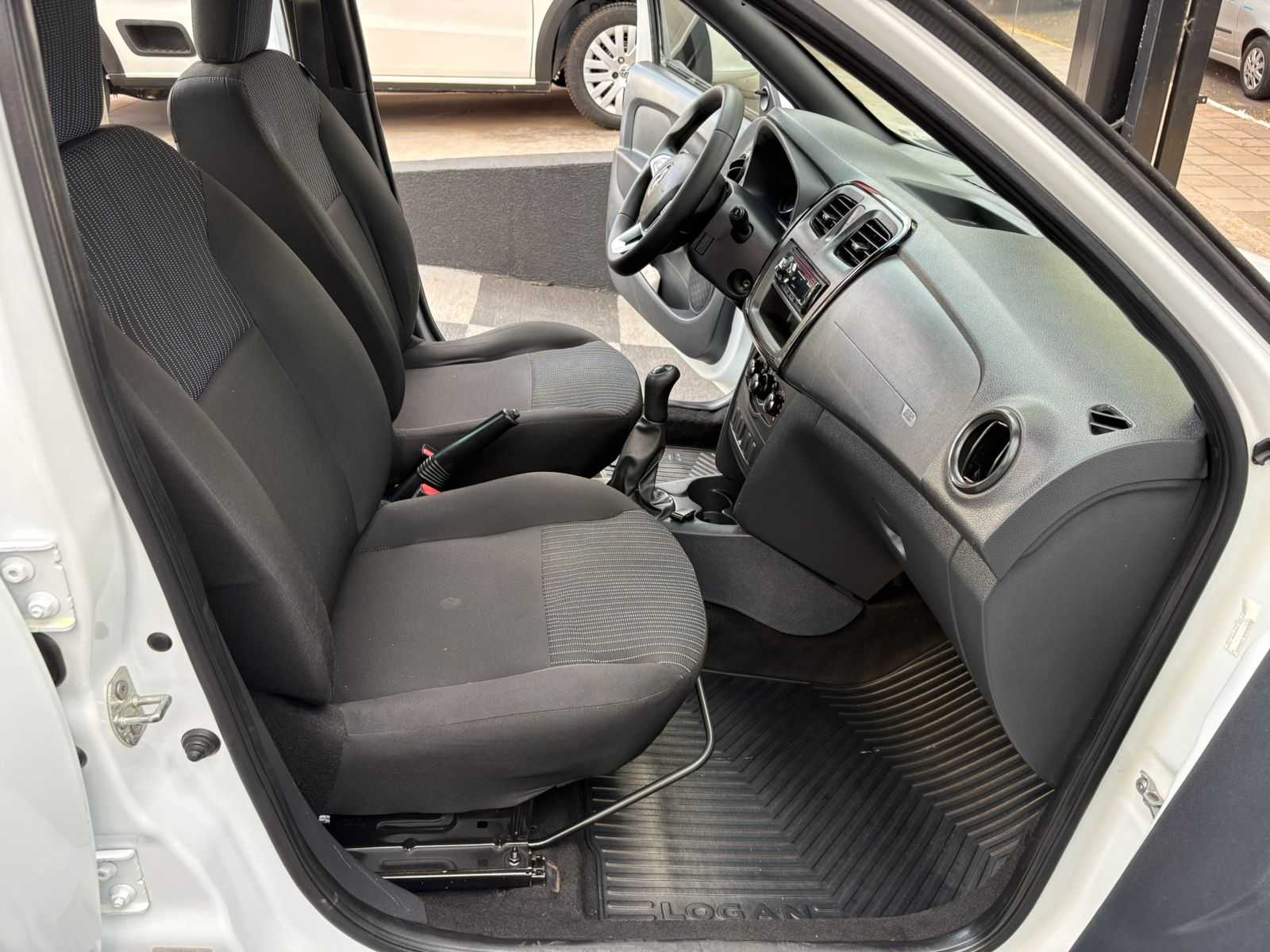 LOGAN LIFE 1.0 COMPLETO