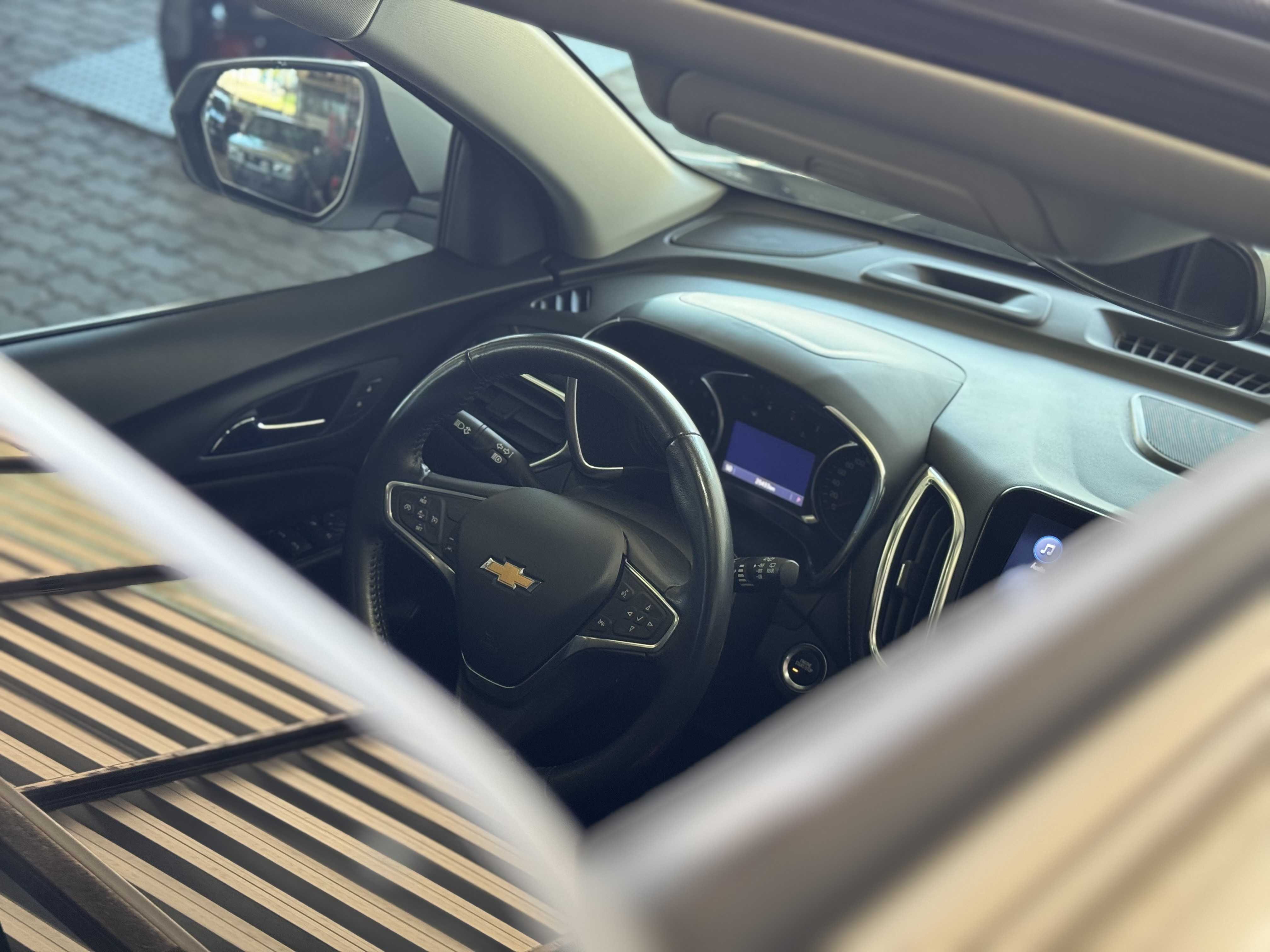 EQUINOX PREMIER