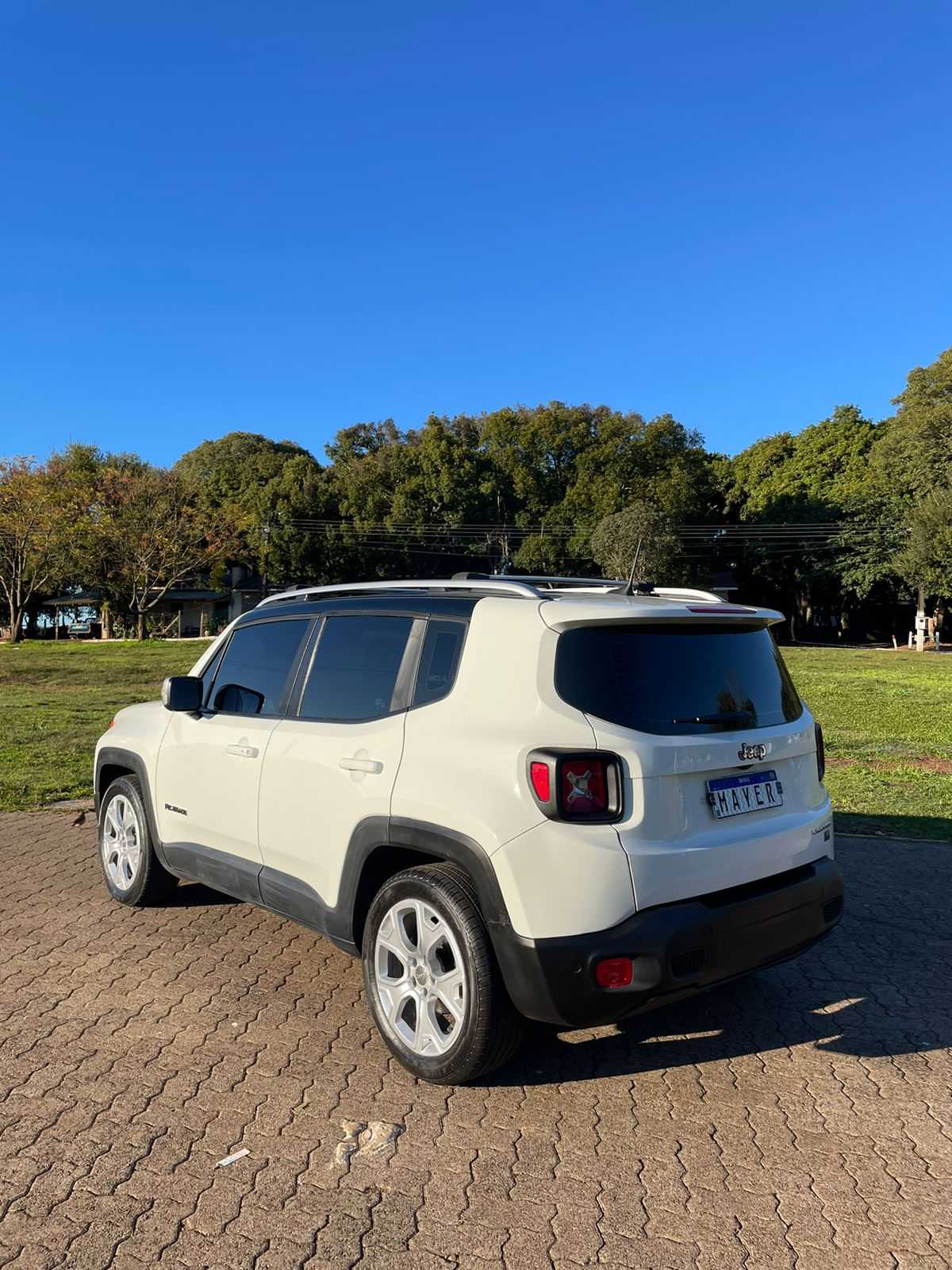 RENEGADE LIMITED  1.8 AUT.