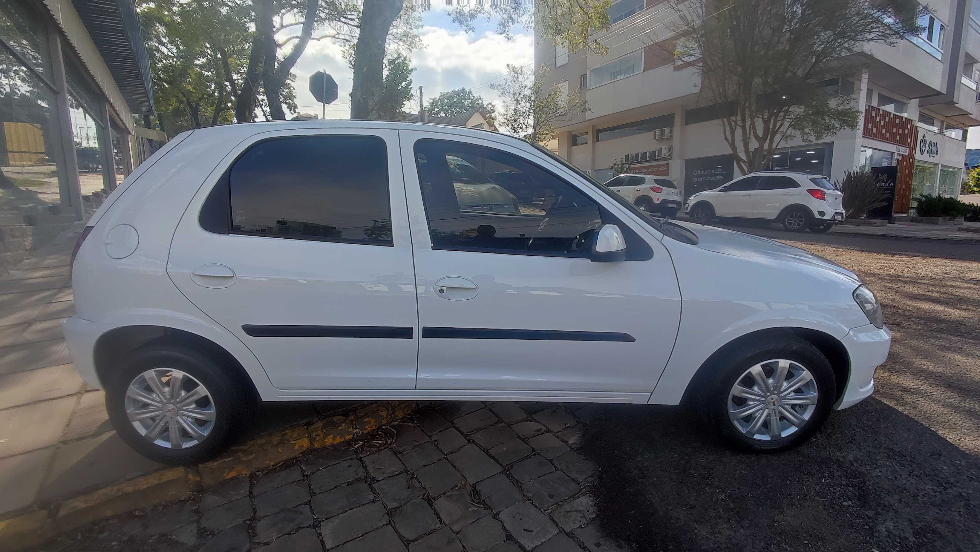 CELTA 1.0 LT FLEX