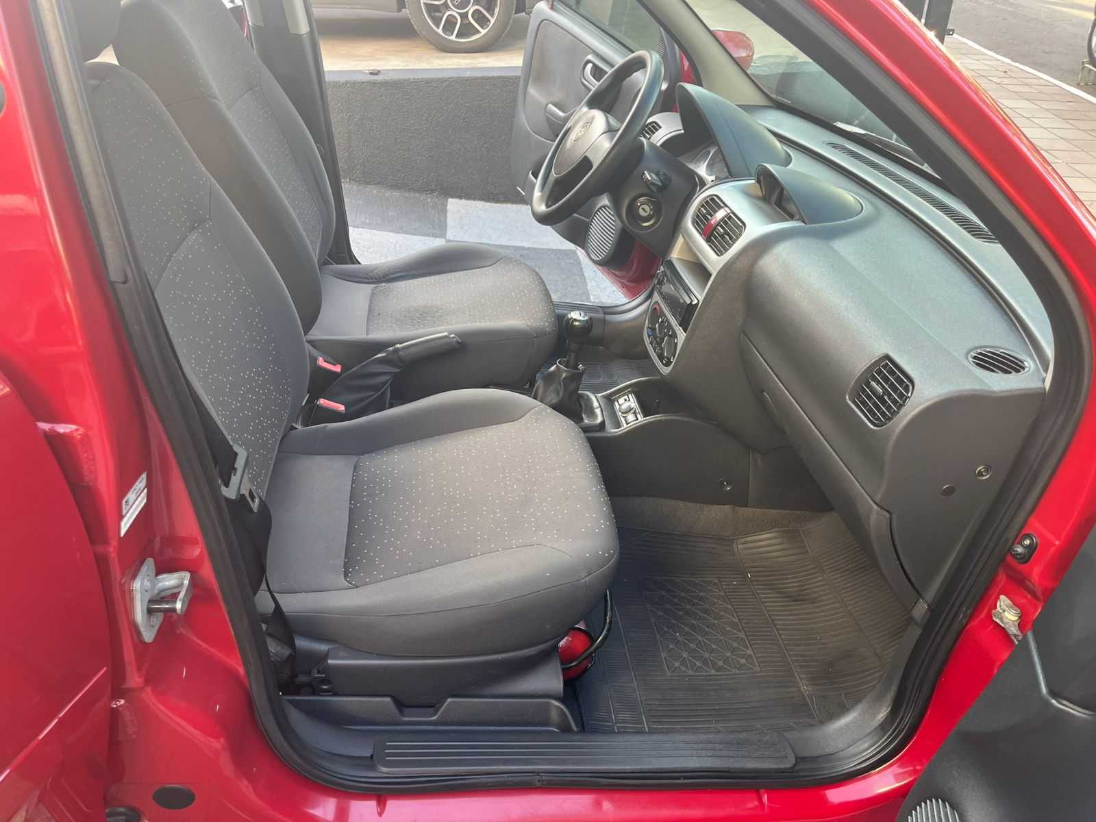 CORSA HATCH PREMIUM 1.4