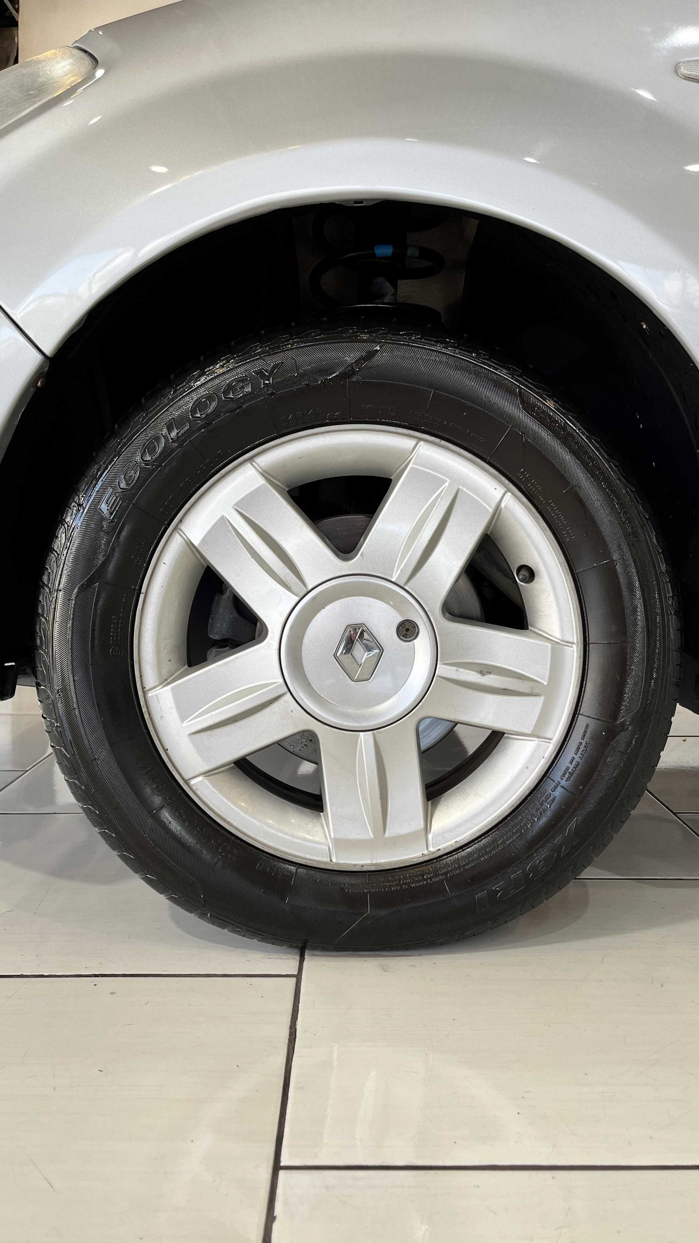 SANDERO EXPRESSION 1.6