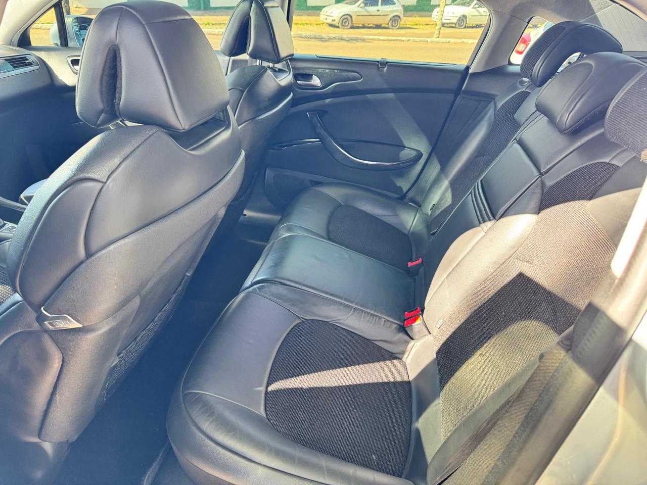 C 5 EXCLUSIVE 2.0 AUTOMATIC