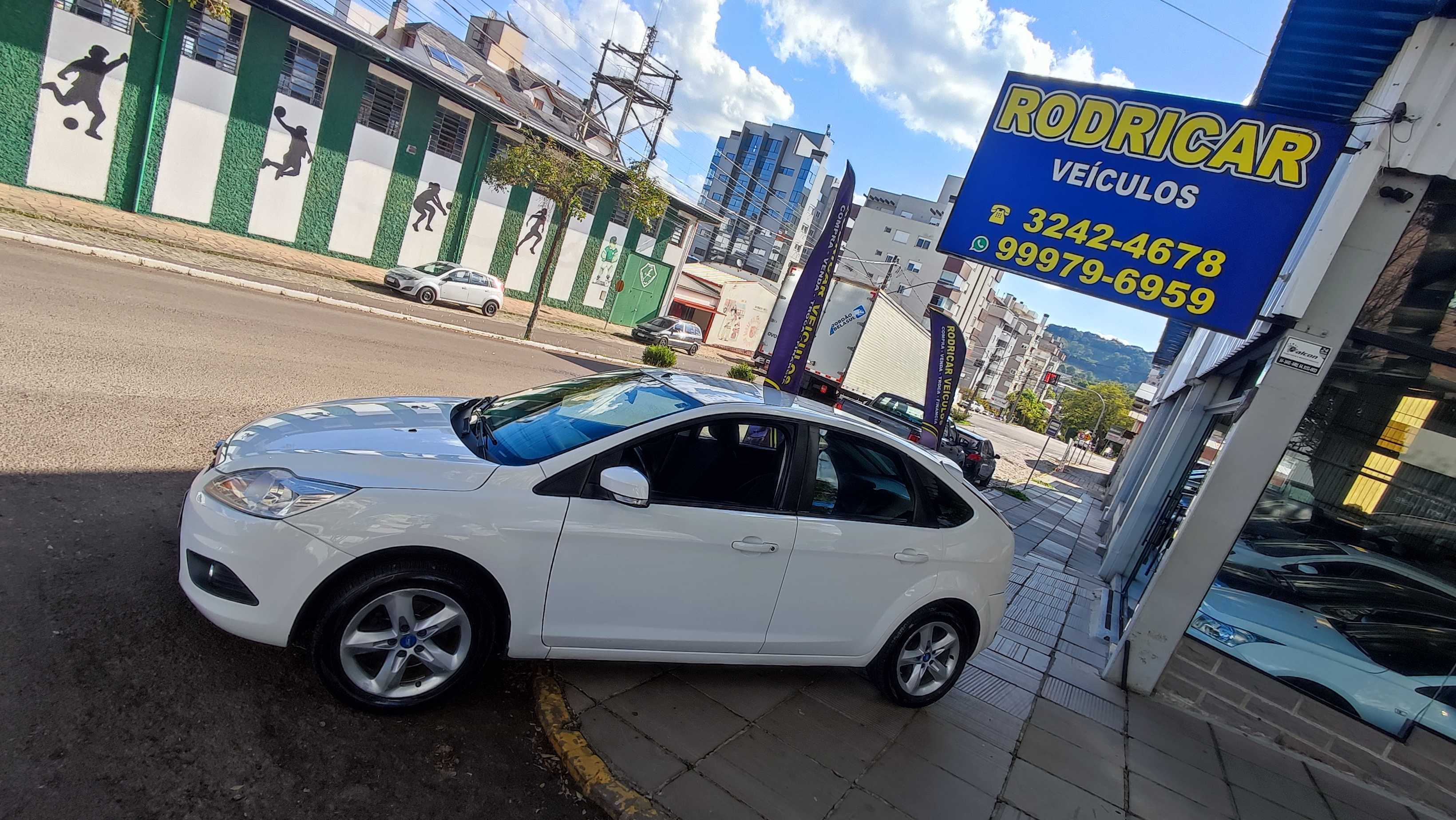 FOCUS HC 1,6 FLEX MANUAL