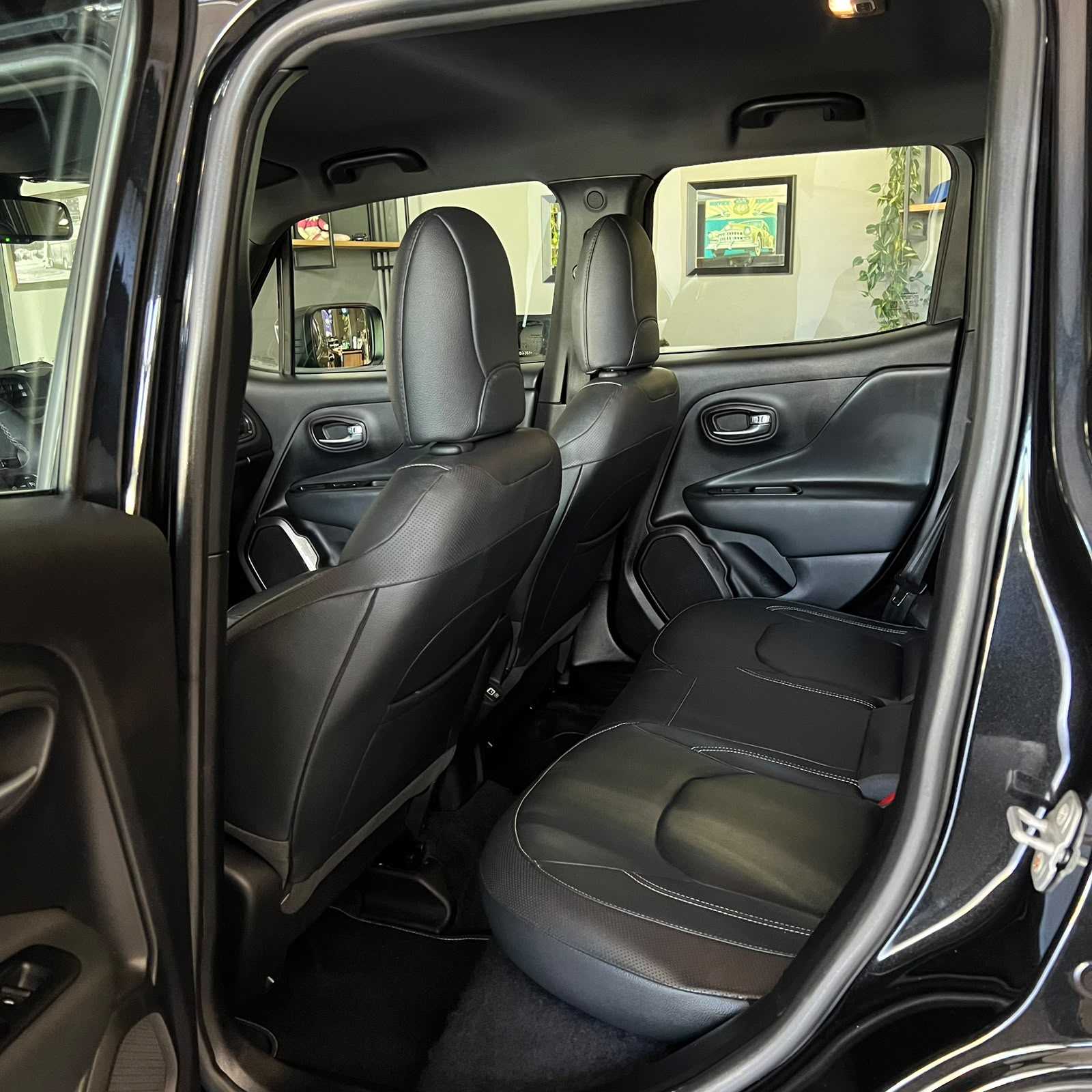 RENEGADE S T270 1.3T 4X4 AUT