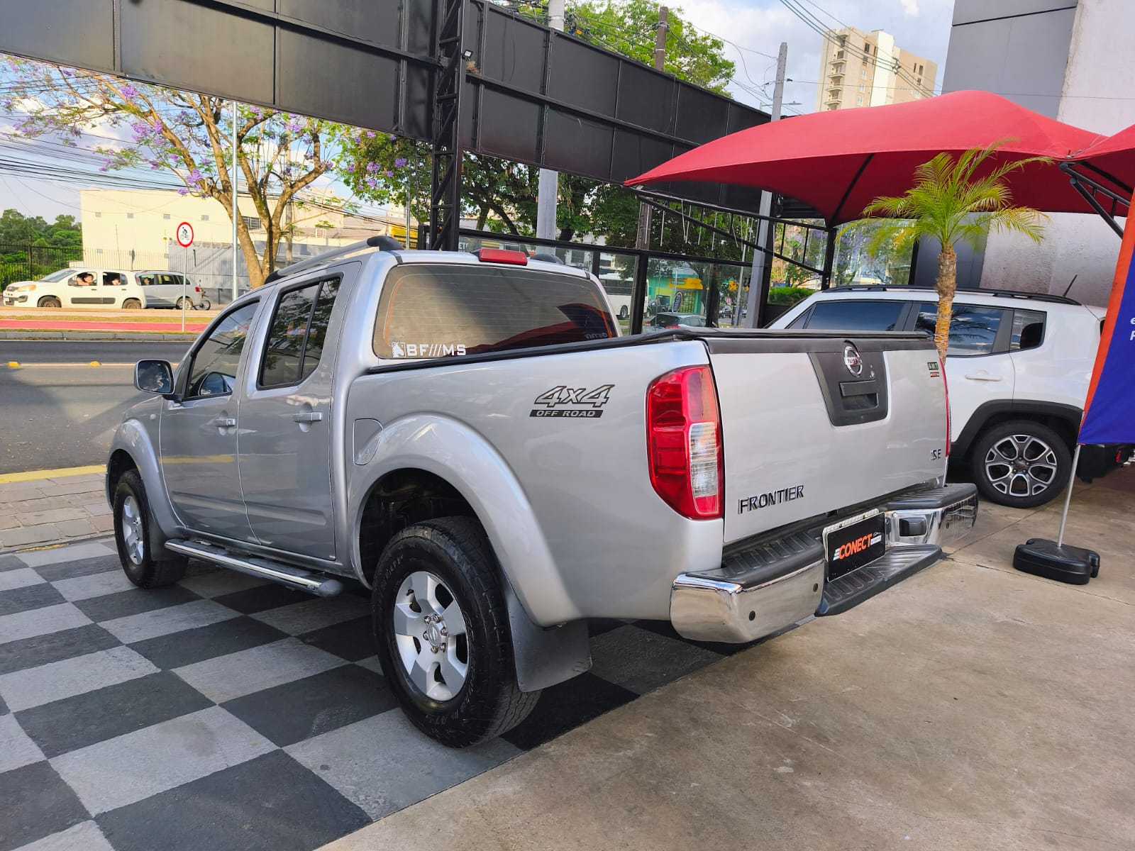 FRONTIER SE 2.5 4X4 MANUAL