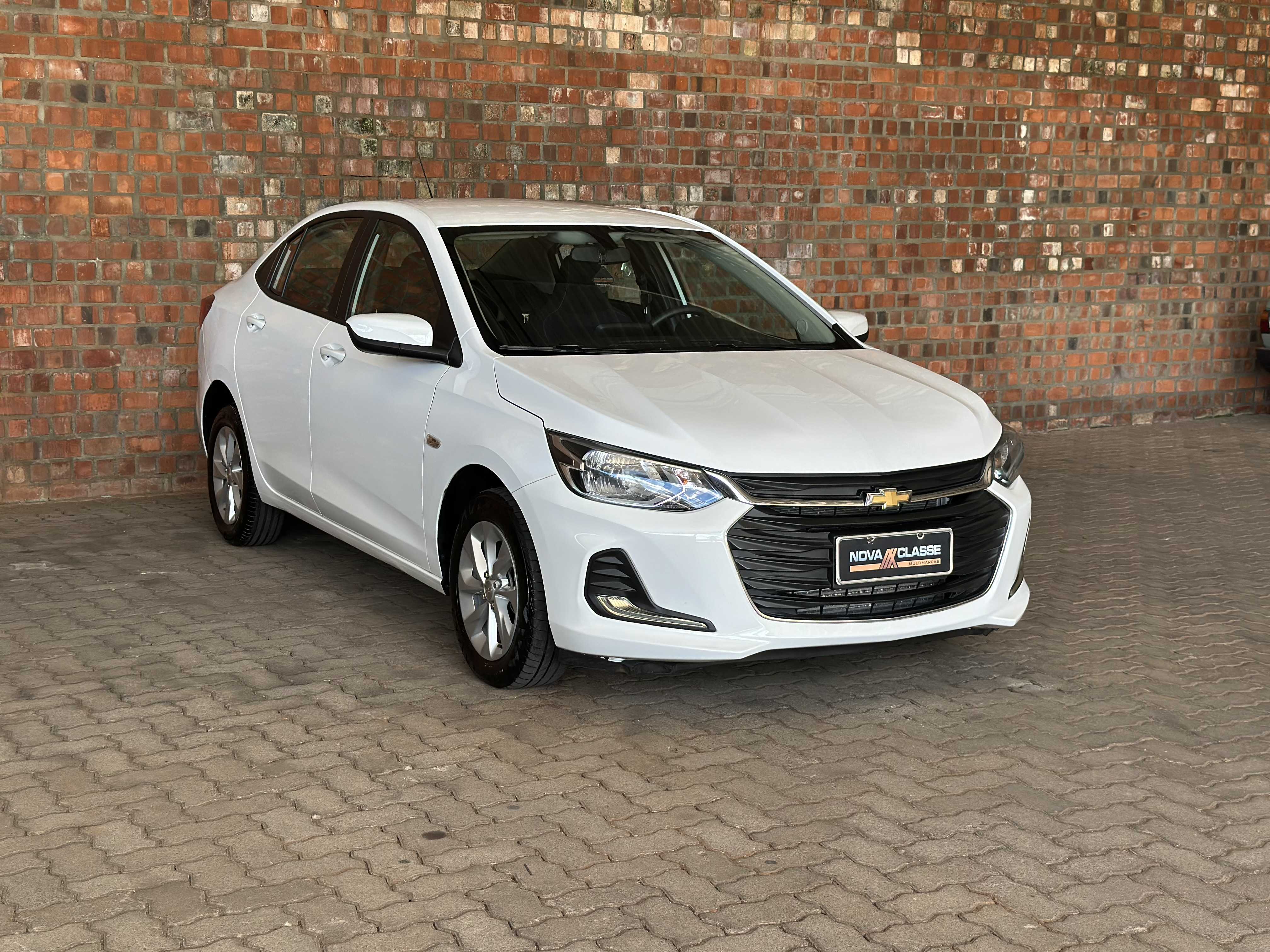 ONIX PLUS LT 1. TURBO AT FLEX