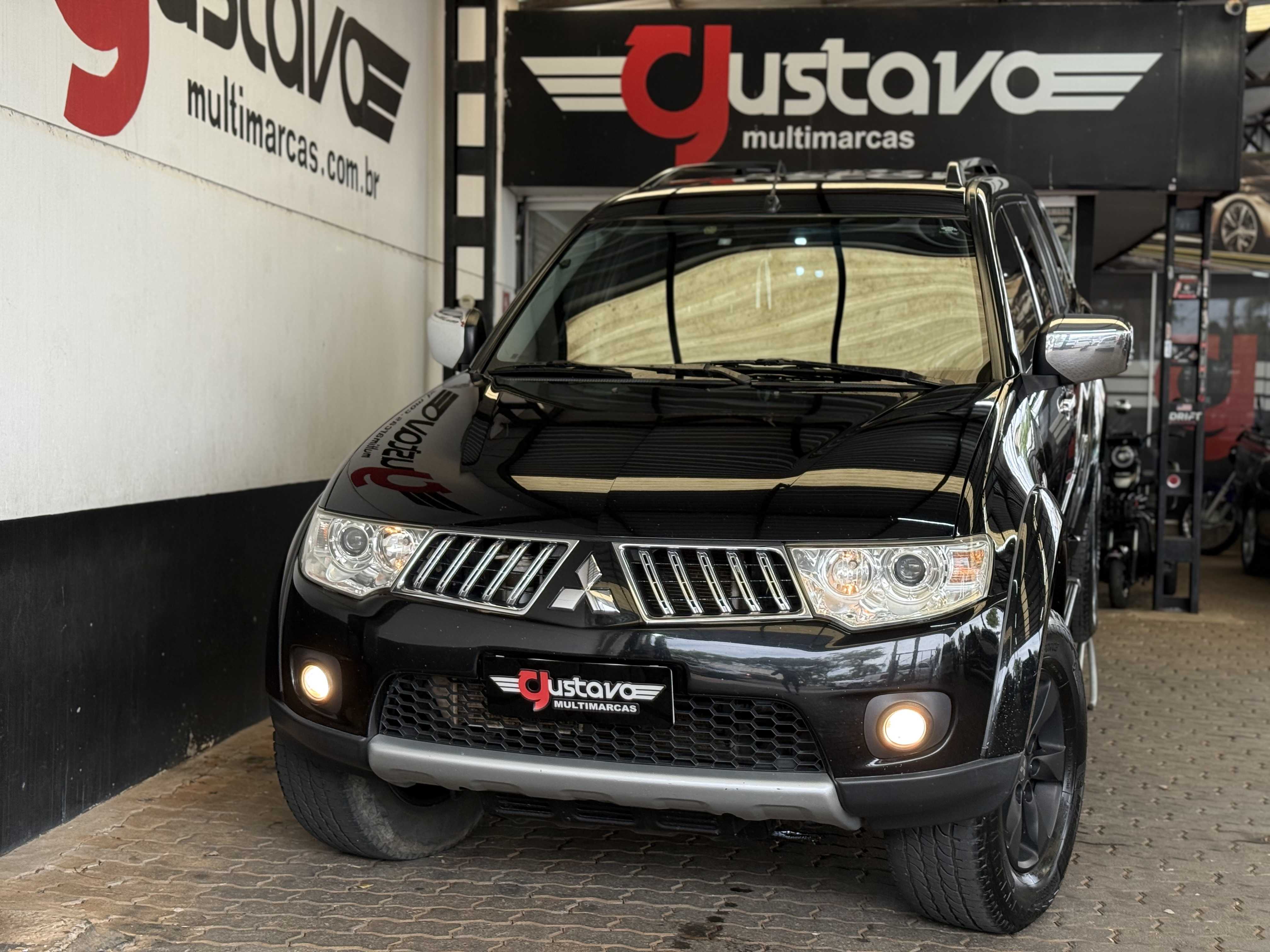 PAJERO DAKAR 7 LUGARES localizado em Lagoa Vermelha no estado de RS