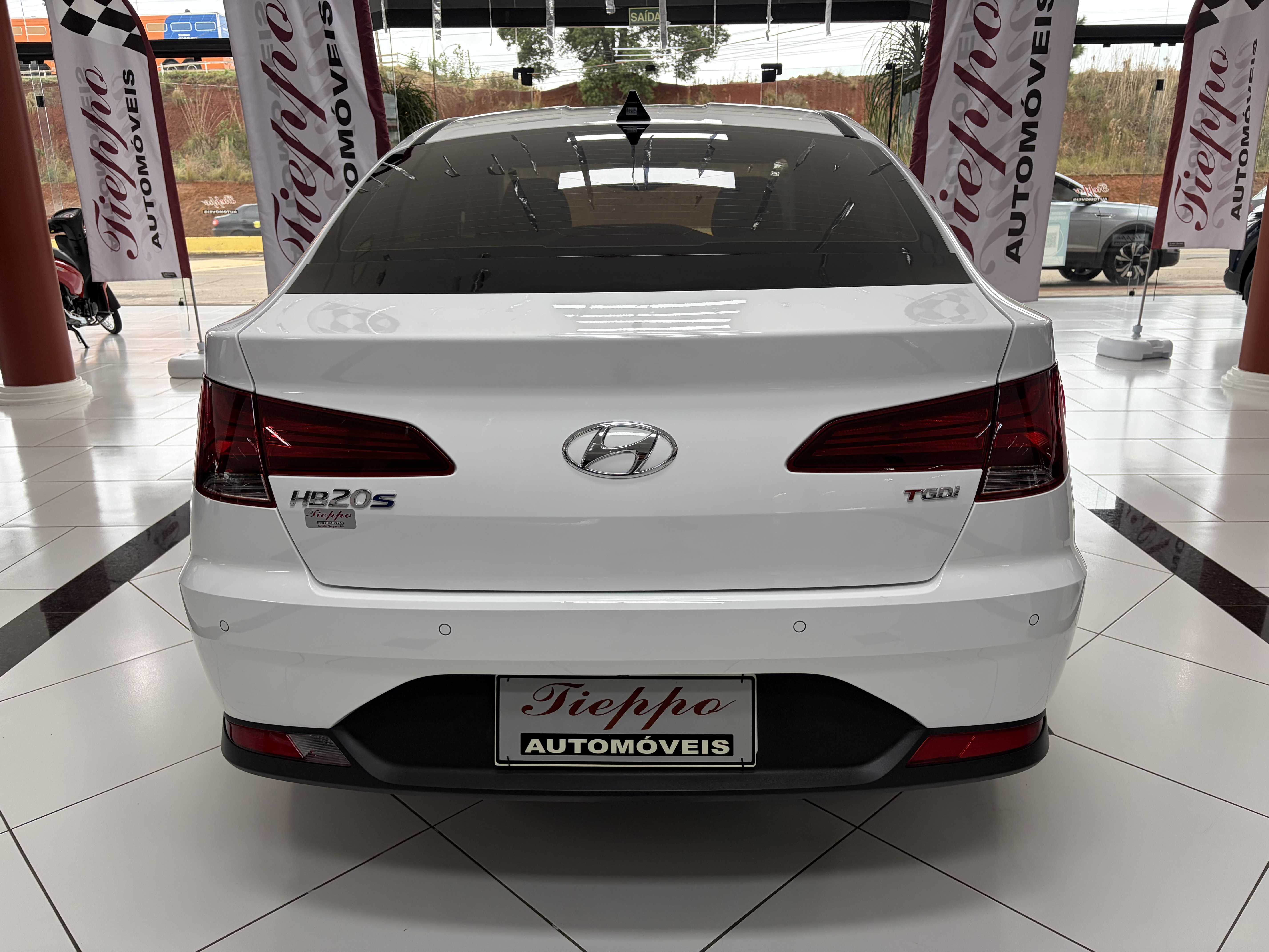 HB20S SEDAN PLATINUM 1.0 T AT