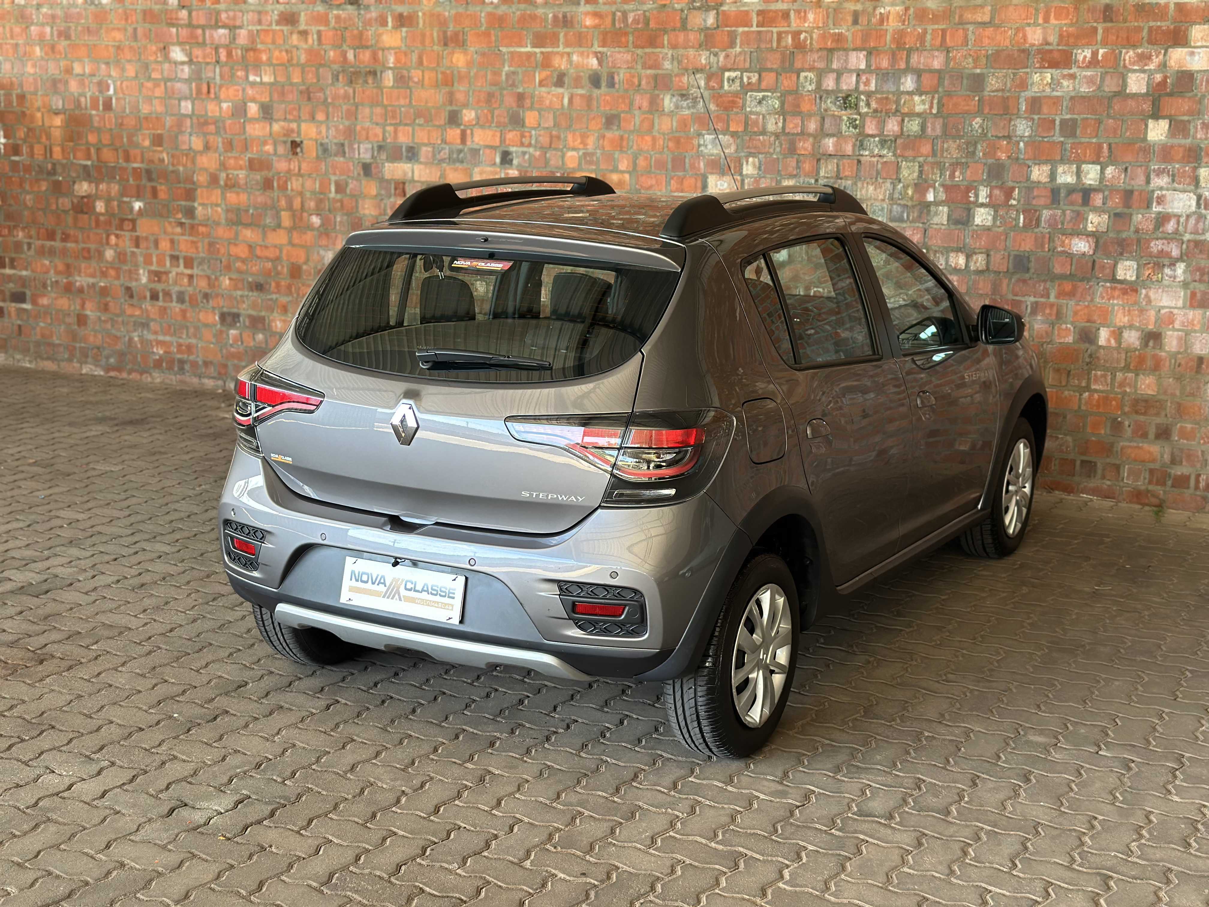 SANDERO STEPWAY ZEN 1.0 FLEX