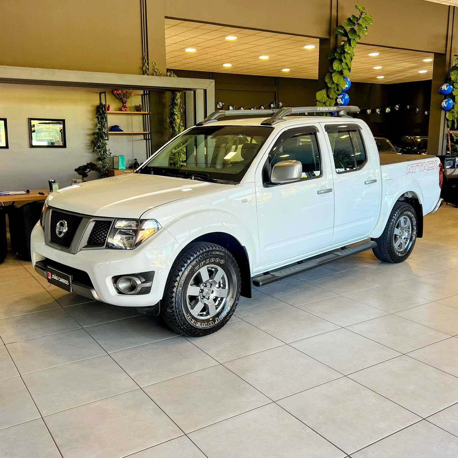 FRONTIER ATTACK SV 2.5TB 4X4