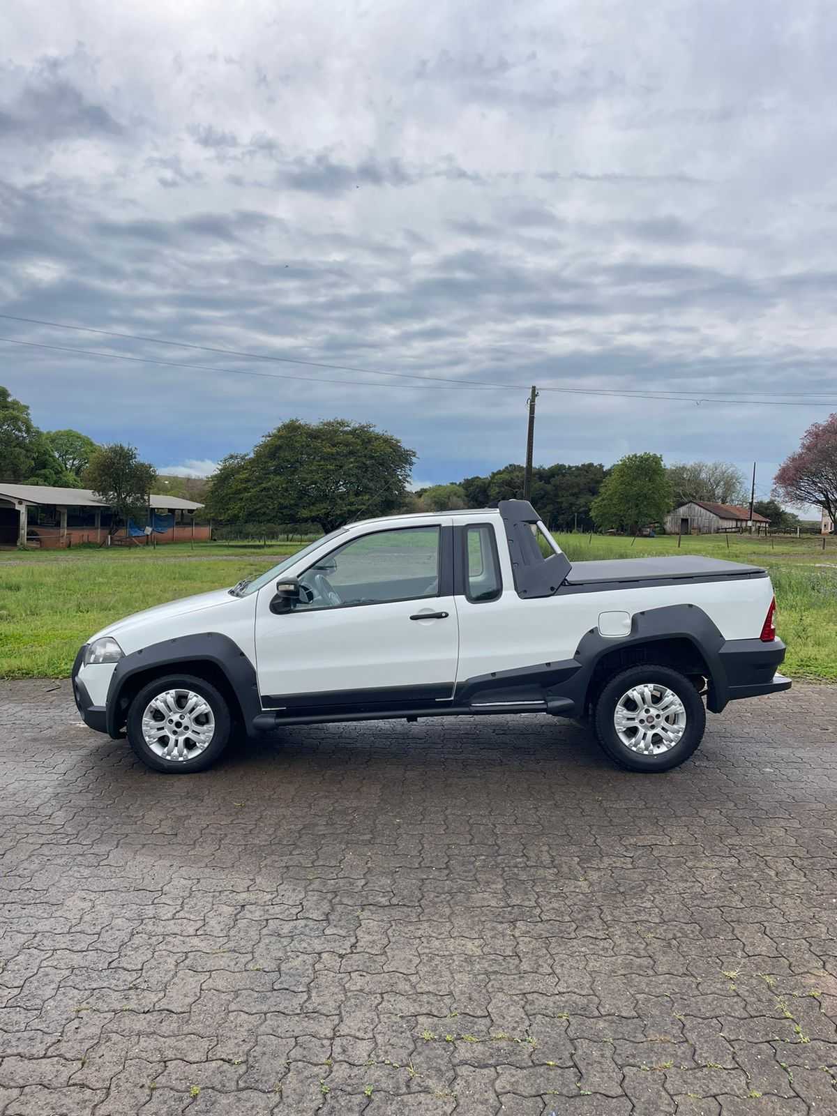 STRADA ADVENTURE LOCKER 1.8 CE