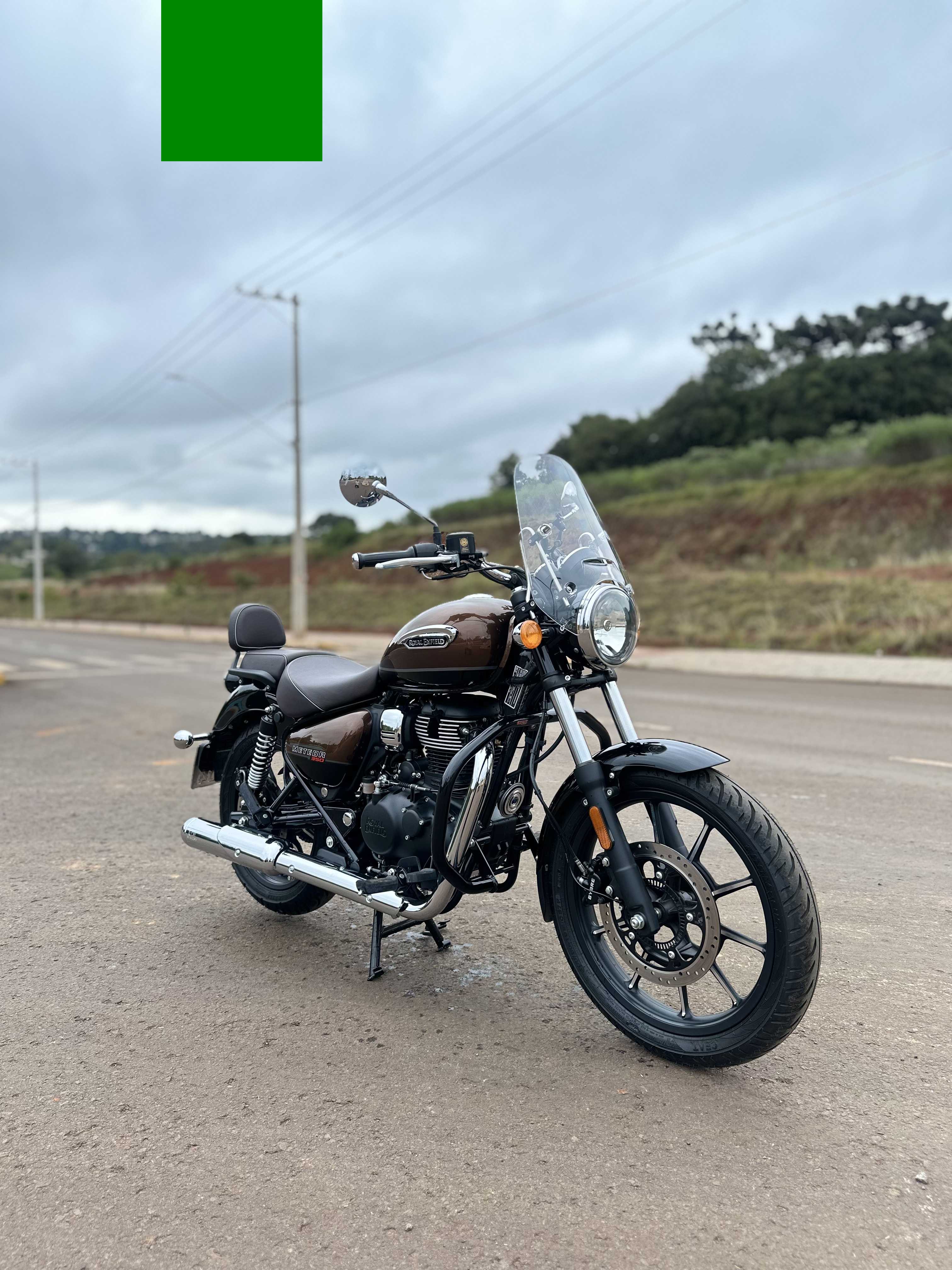 ROYAL ENFIELD METEOR 350 SUPER