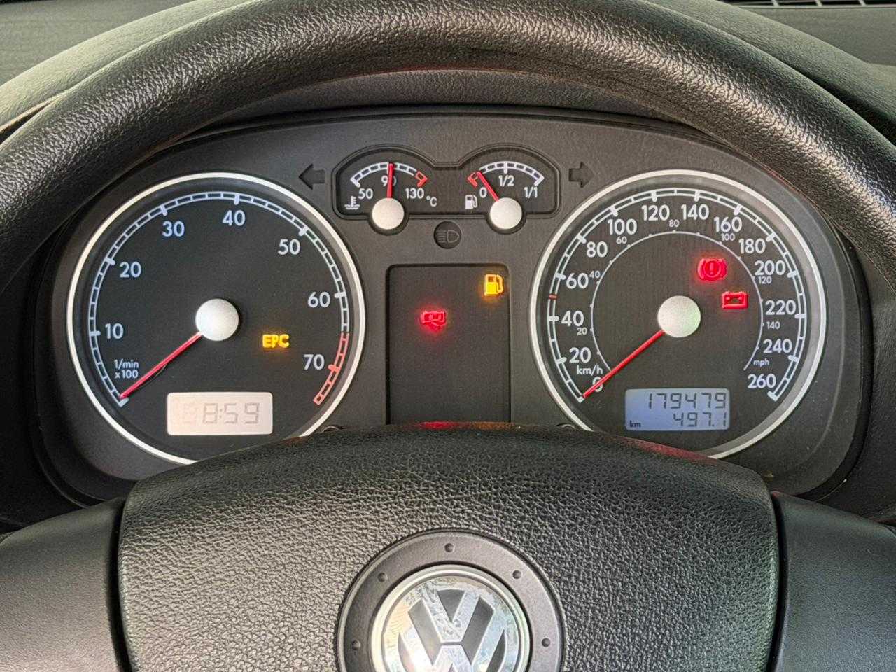 BORA 2.0 MI 8V GASOLINA 4P MAN