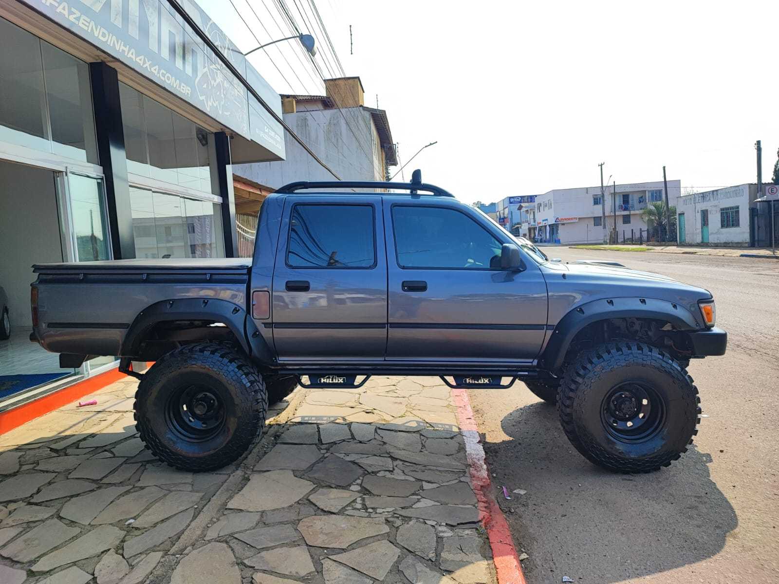 HILUX 2.8T 4X4 SR5