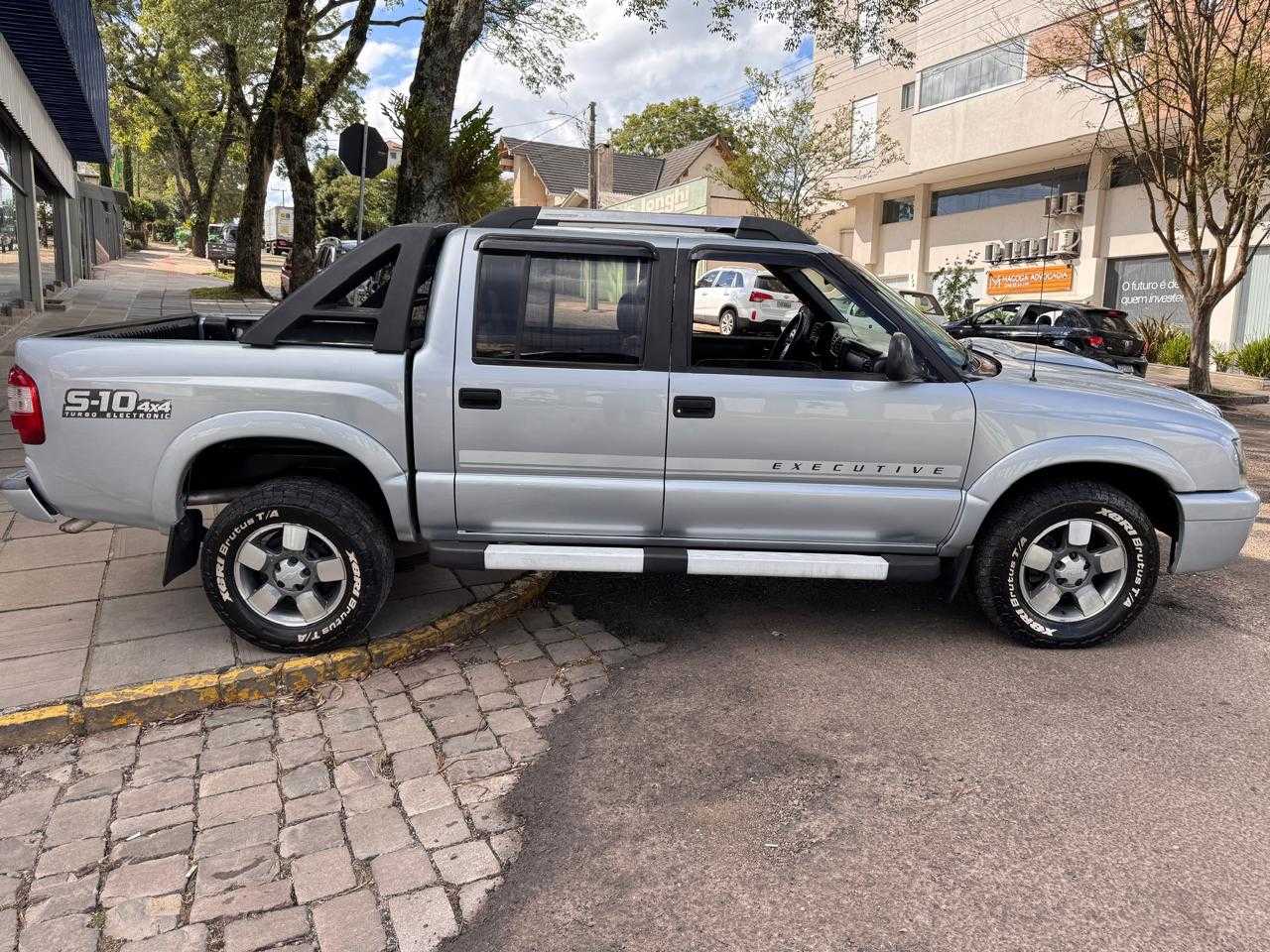 S10 EXECUTIVE CD 4X4 DIESEL