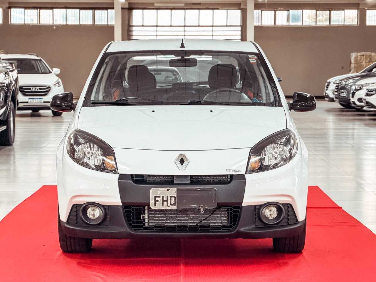 SANDERO 1.6 GTLINE HI-FLEX 4P