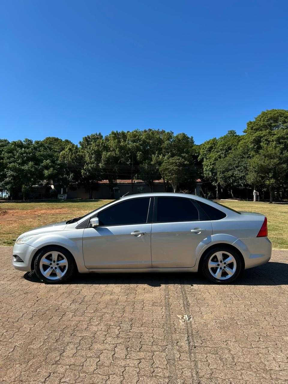 FOCUS SEDAN 2.0 MEC