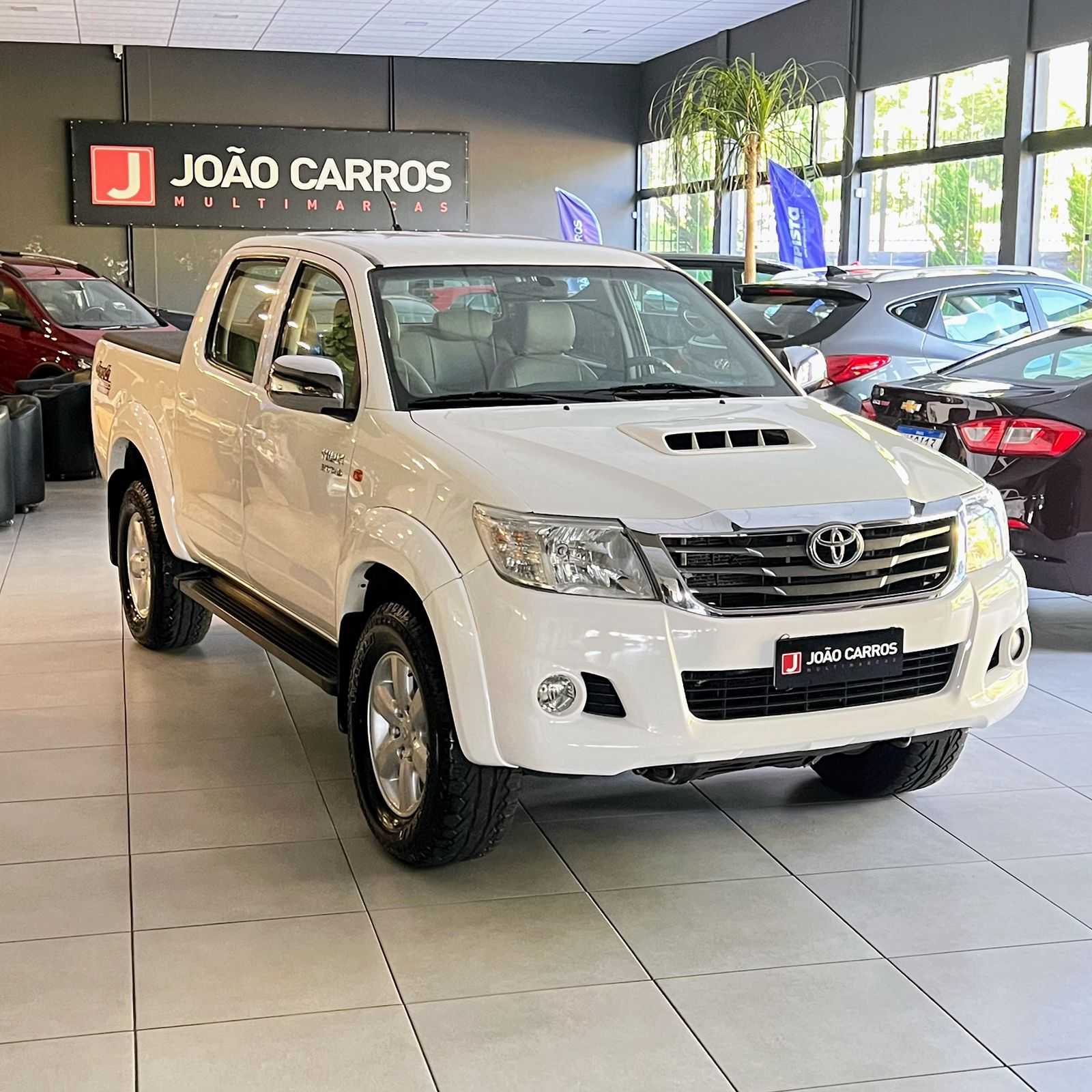 HILUX CD SR D4-D 3.0 4X4 AUT