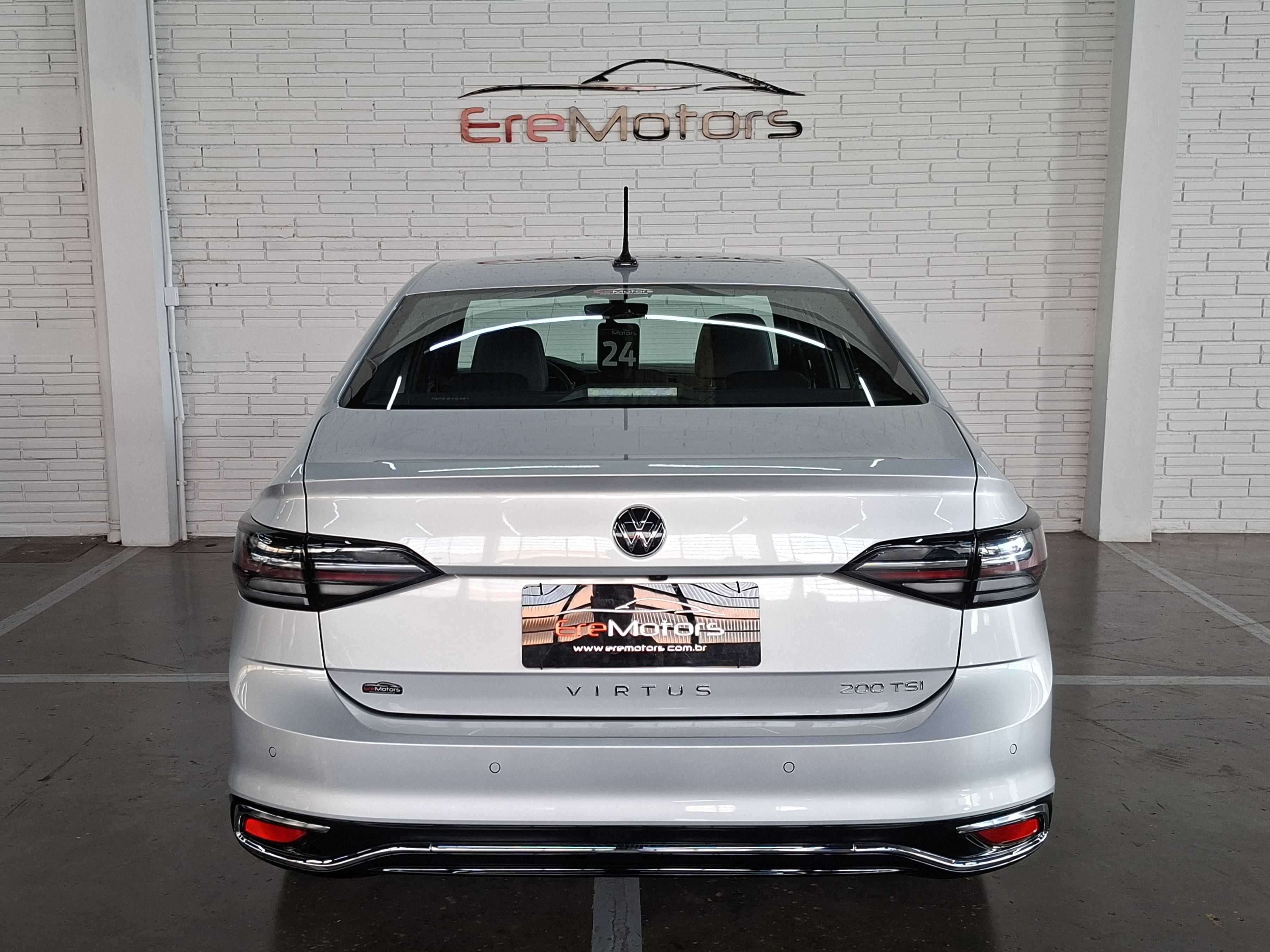 VIRTUS HIGHLINE 200TSI