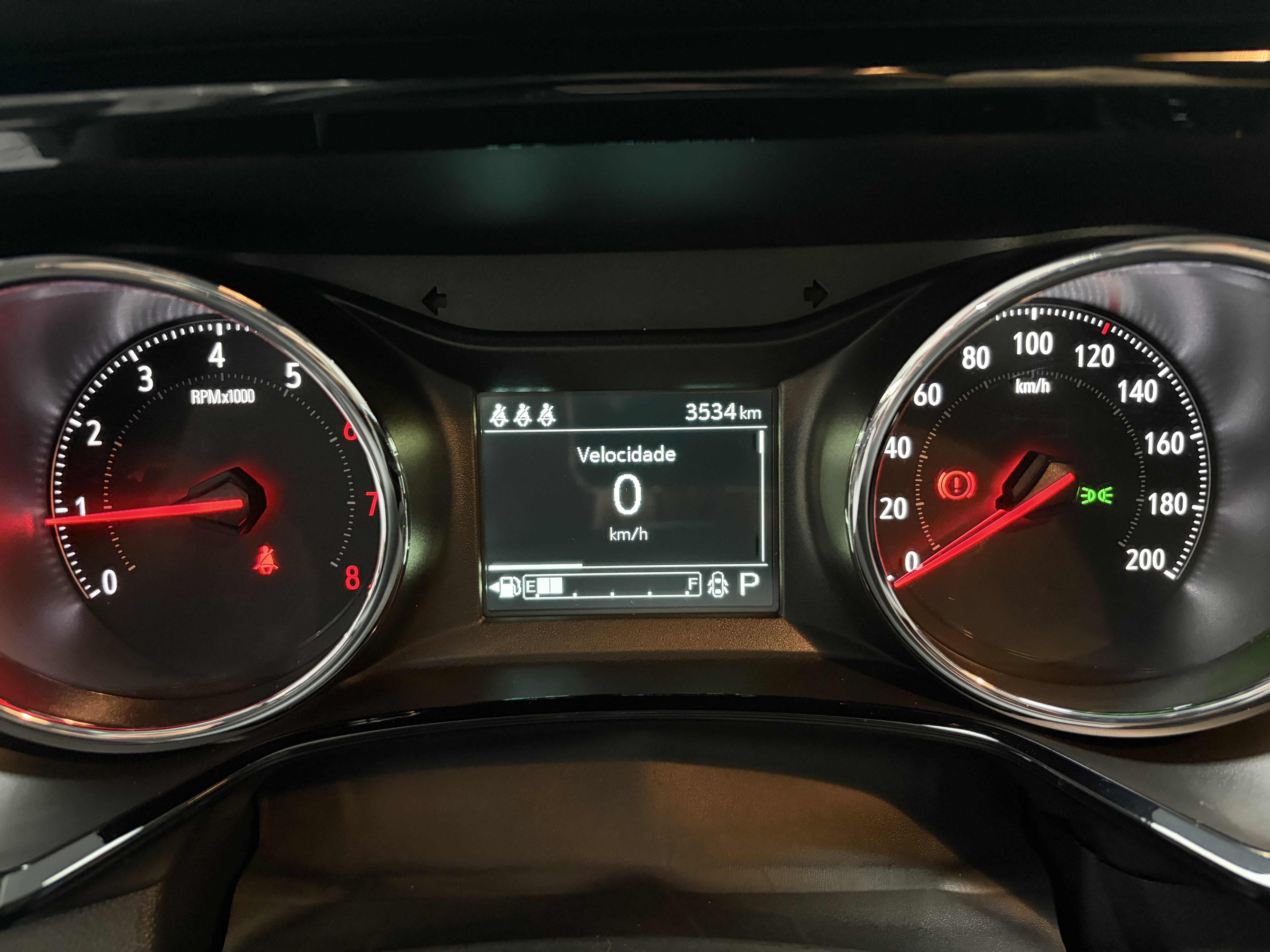 TRACKER 1.0 TURBO AT