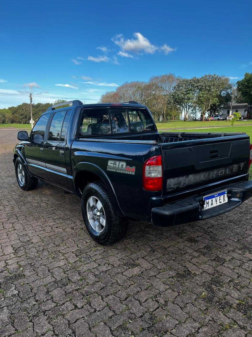 S10 EXECUTIVE 2.8