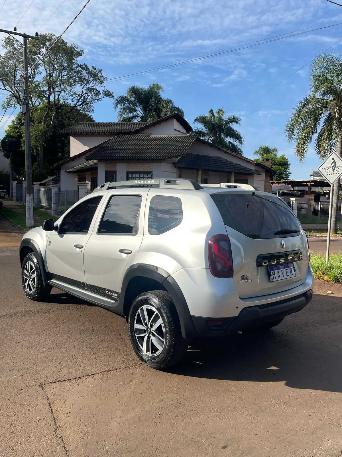 DUSTER DAKAR 1.6